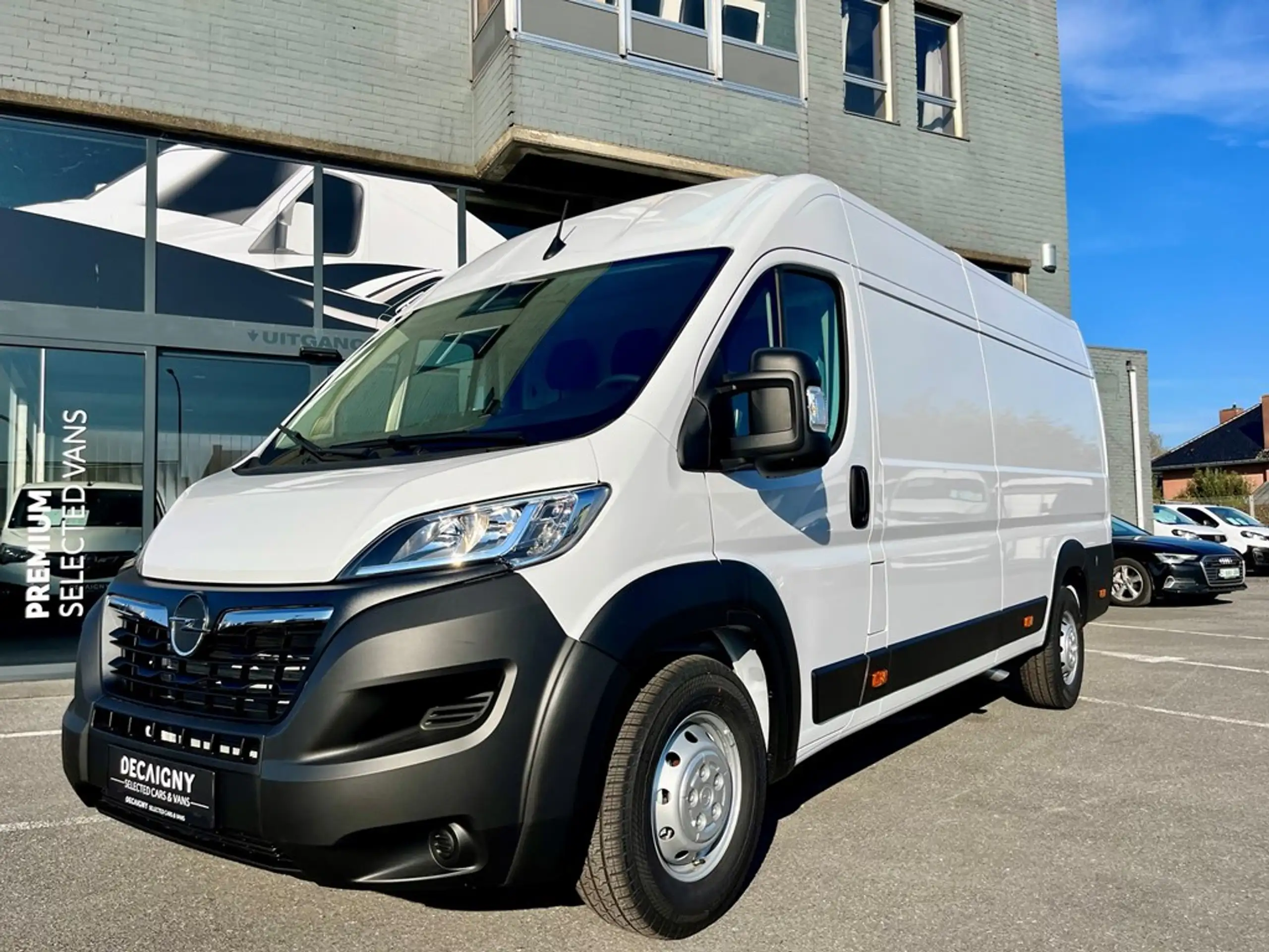 Opel Movano 2024