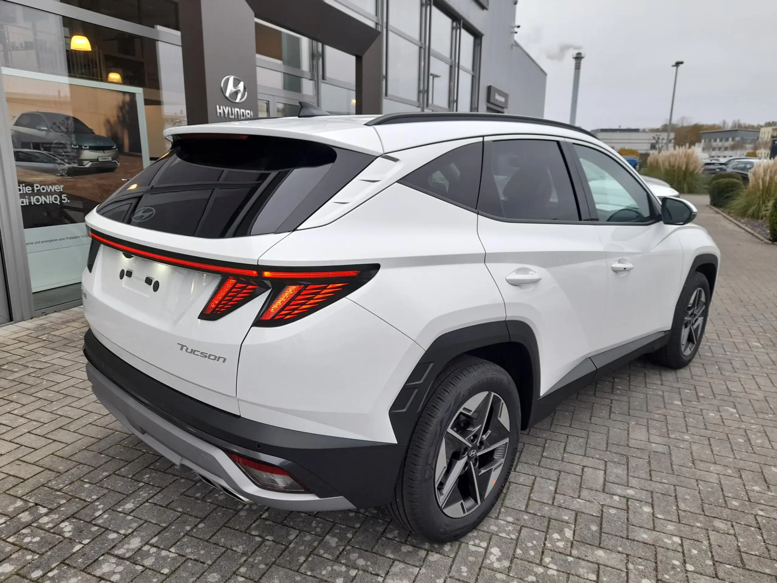 Hyundai - TUCSON