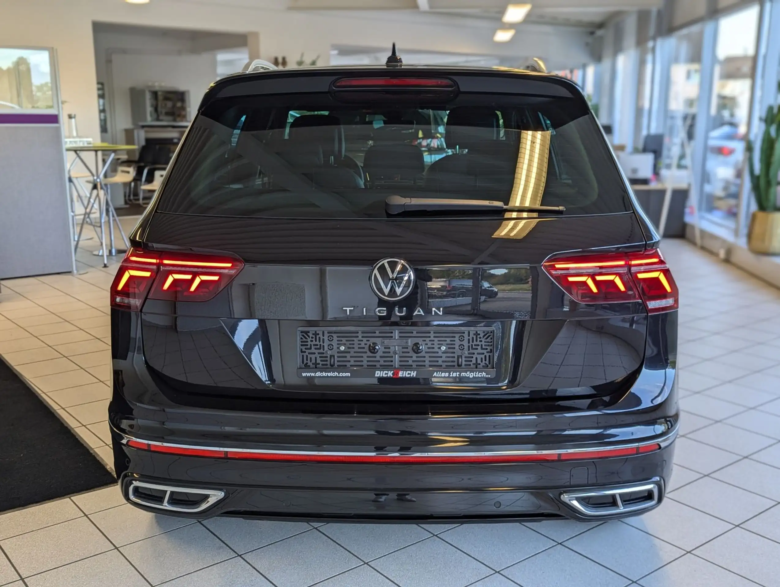 Volkswagen - Tiguan