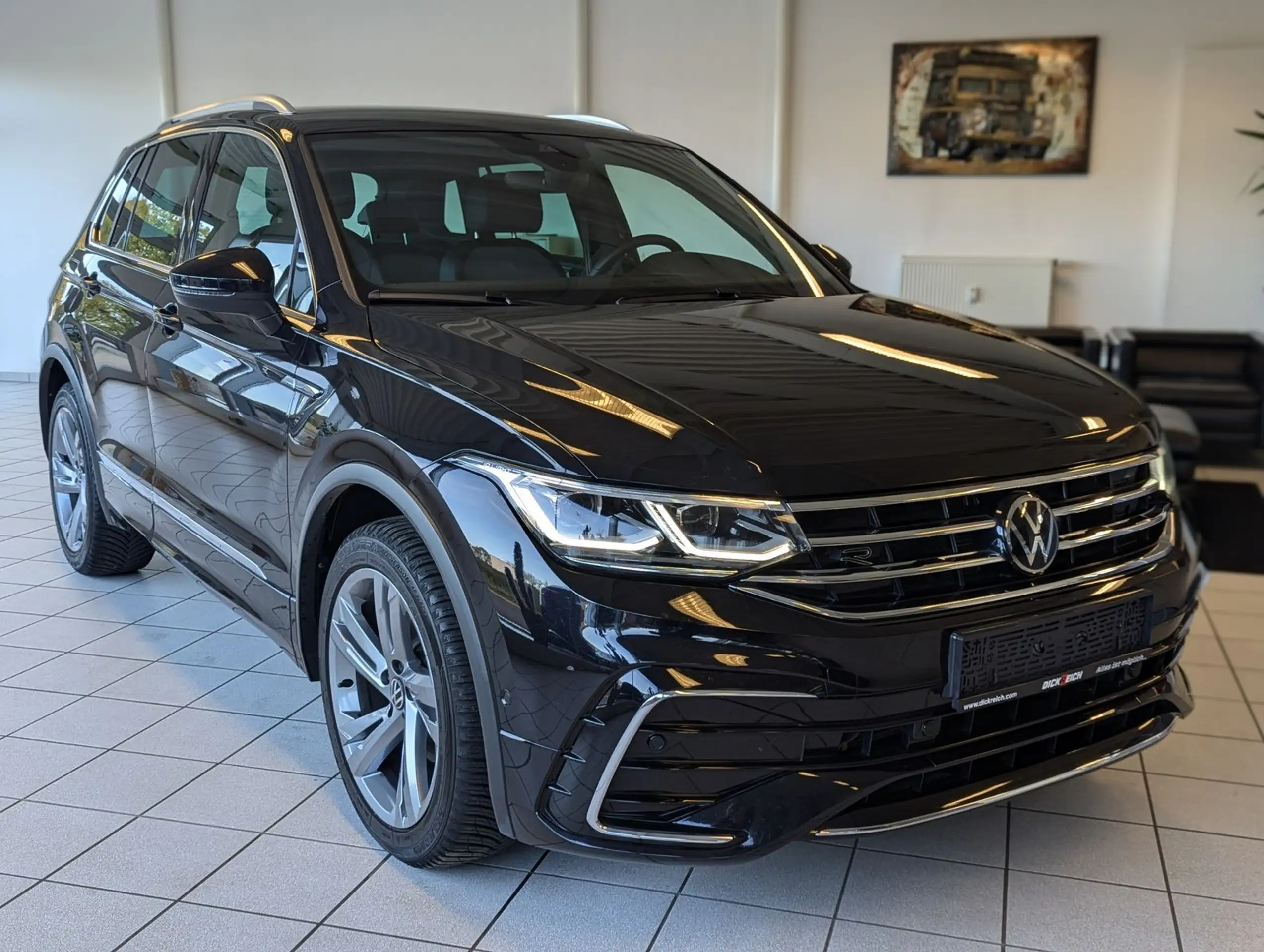 Volkswagen - Tiguan