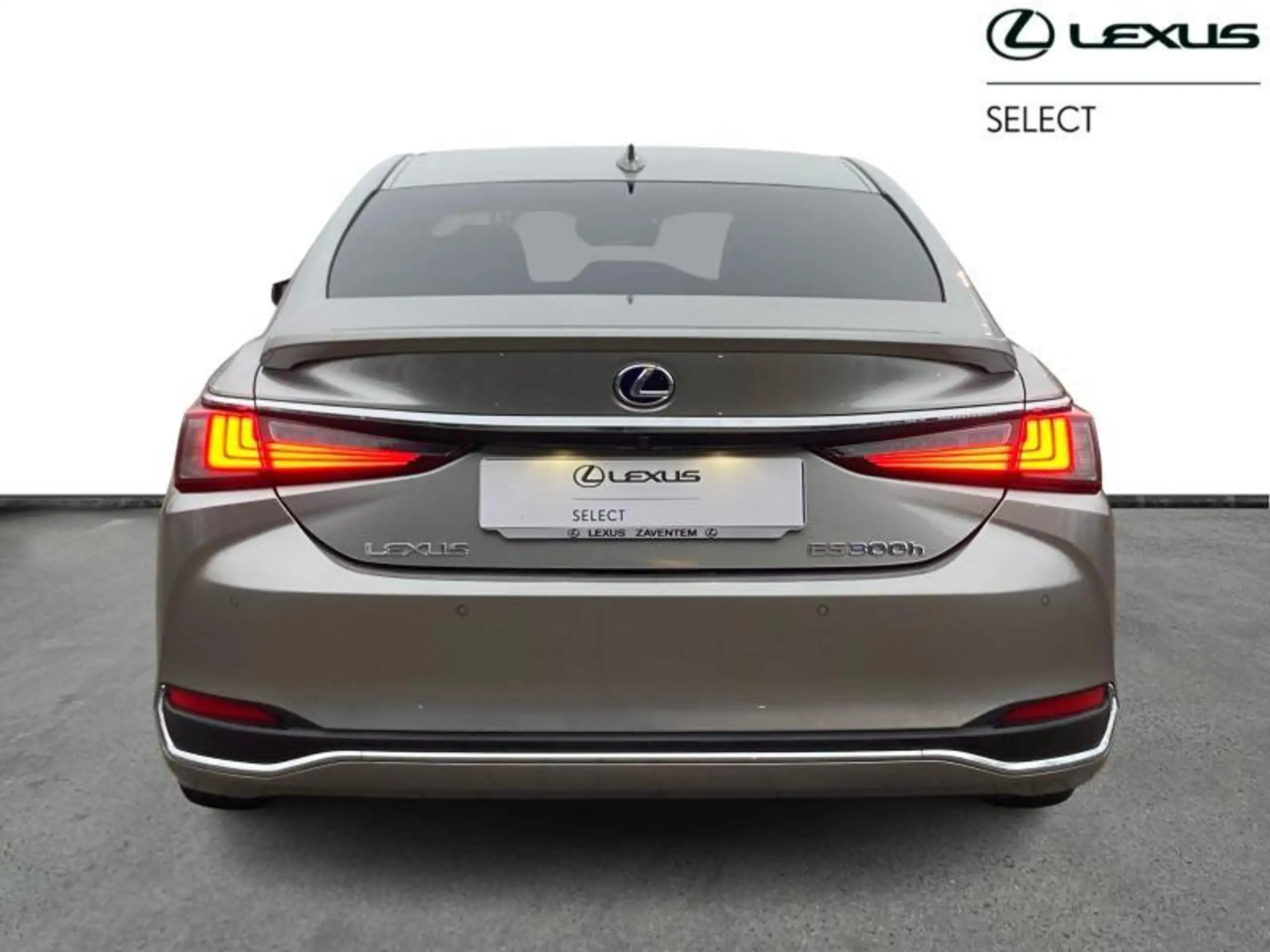 Lexus - ES 300