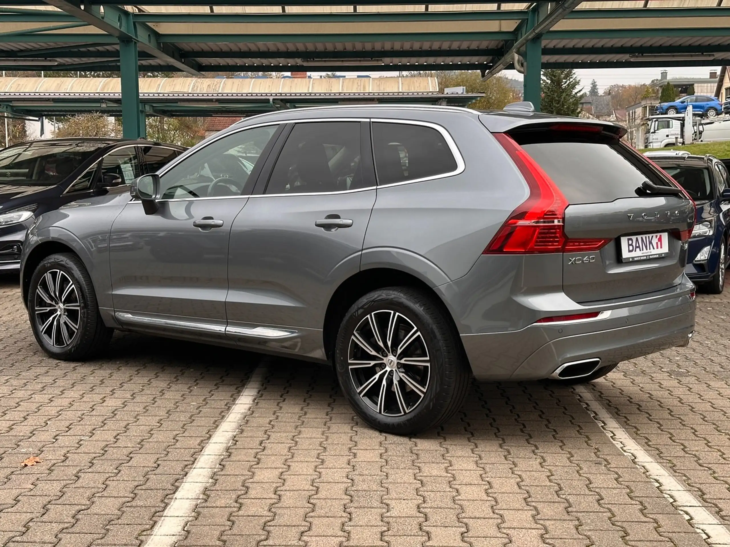 Volvo - XC60