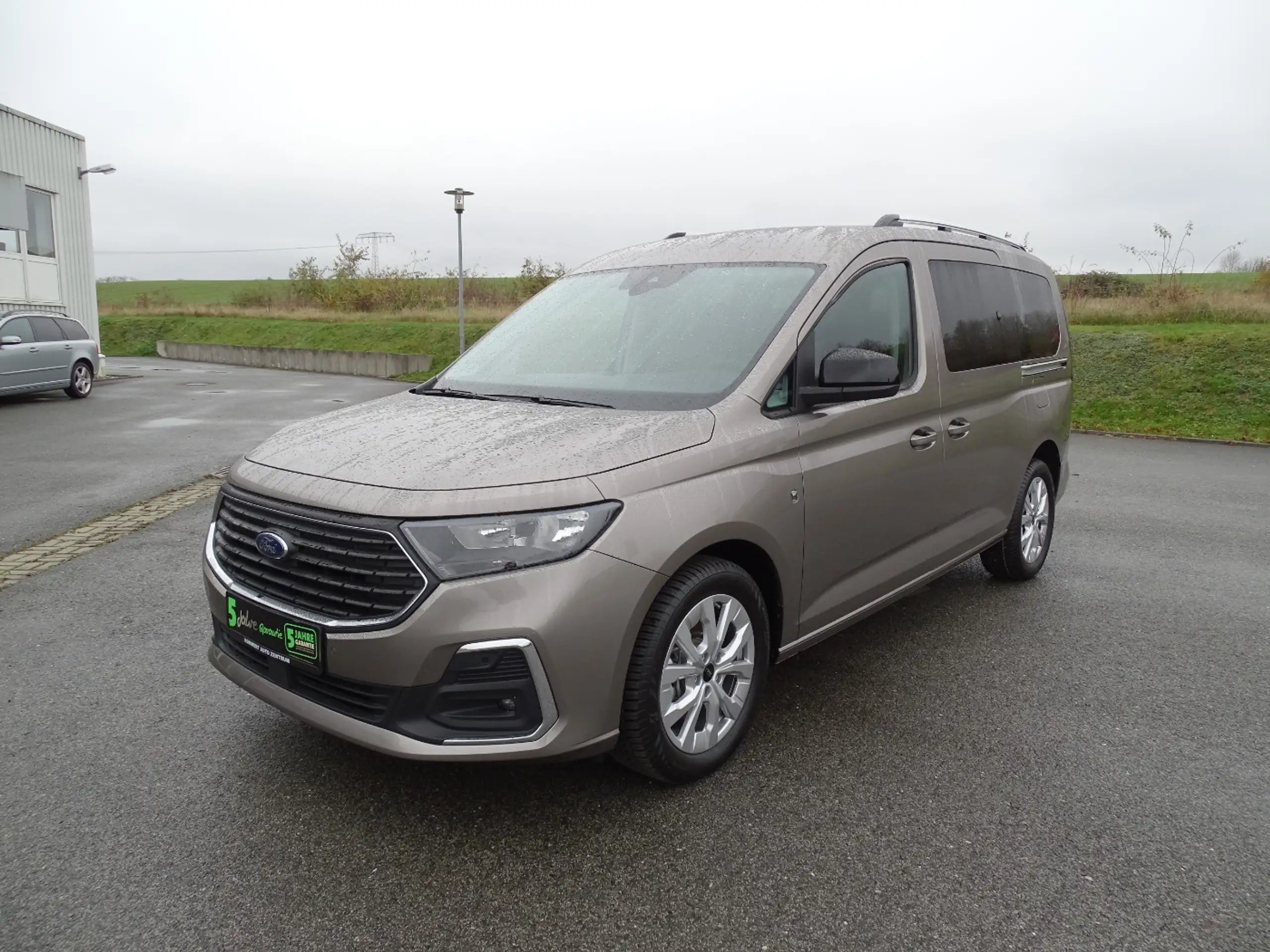 Ford - Tourneo Connect