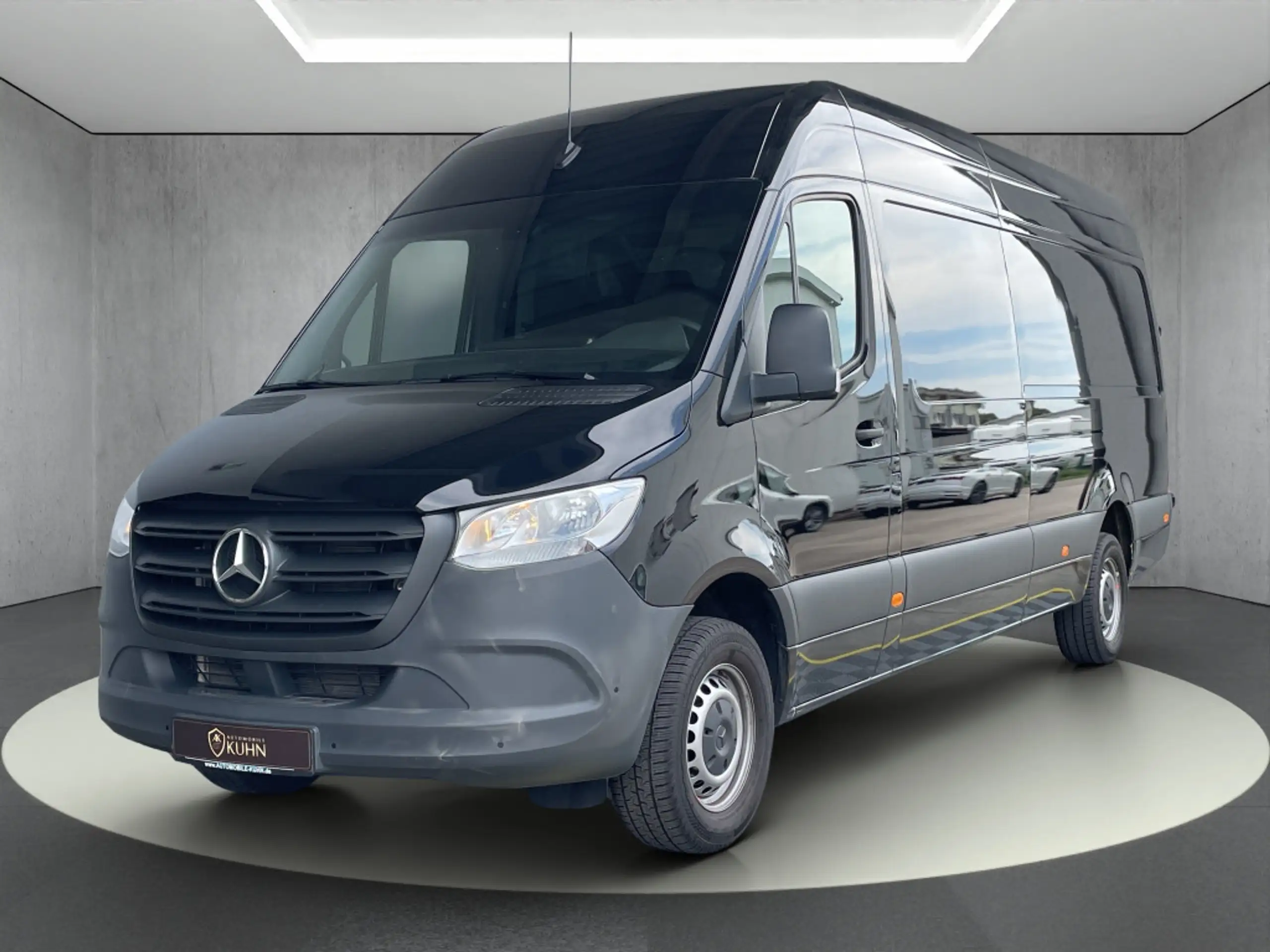 Mercedes-Benz - Sprinter