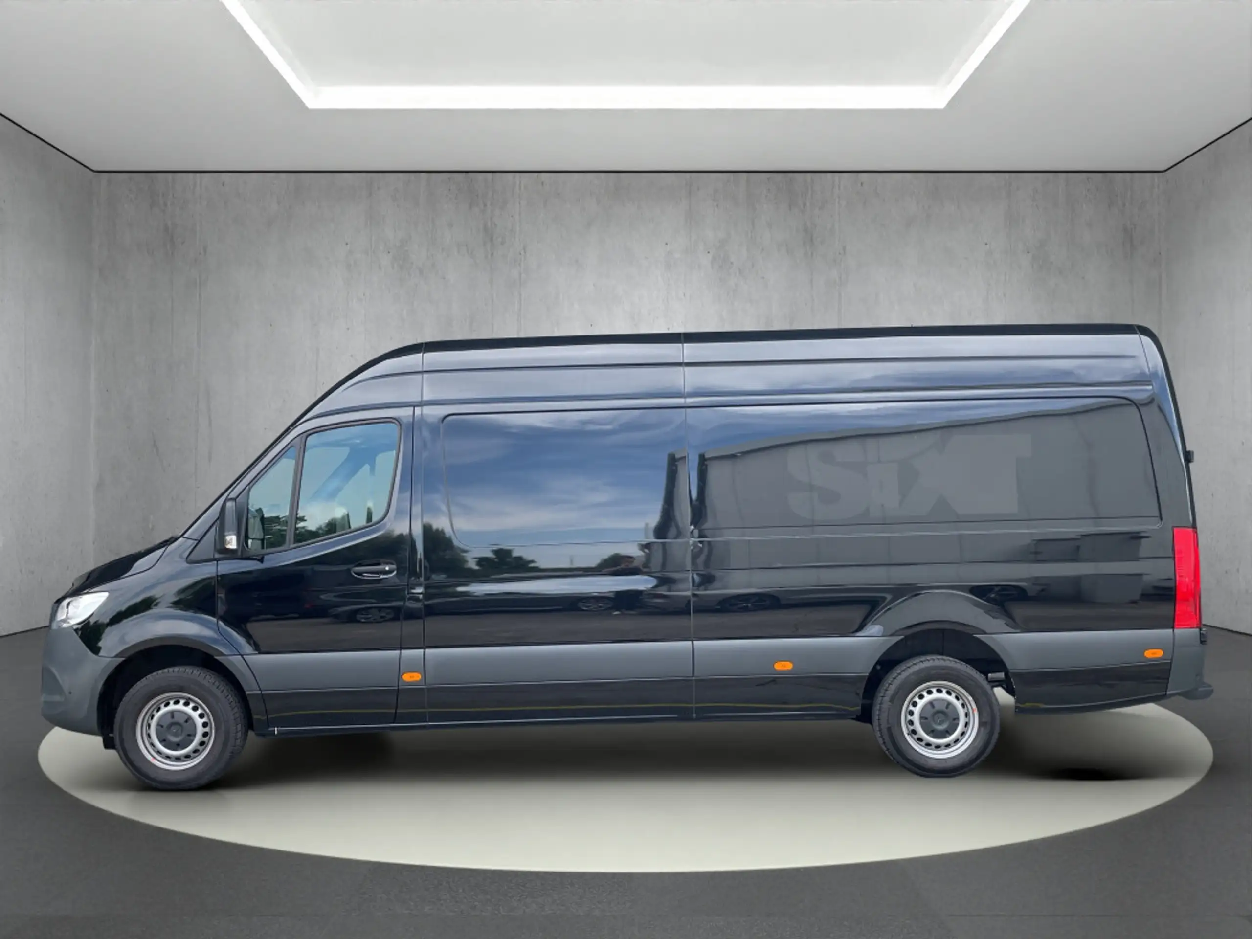 Mercedes-Benz - Sprinter