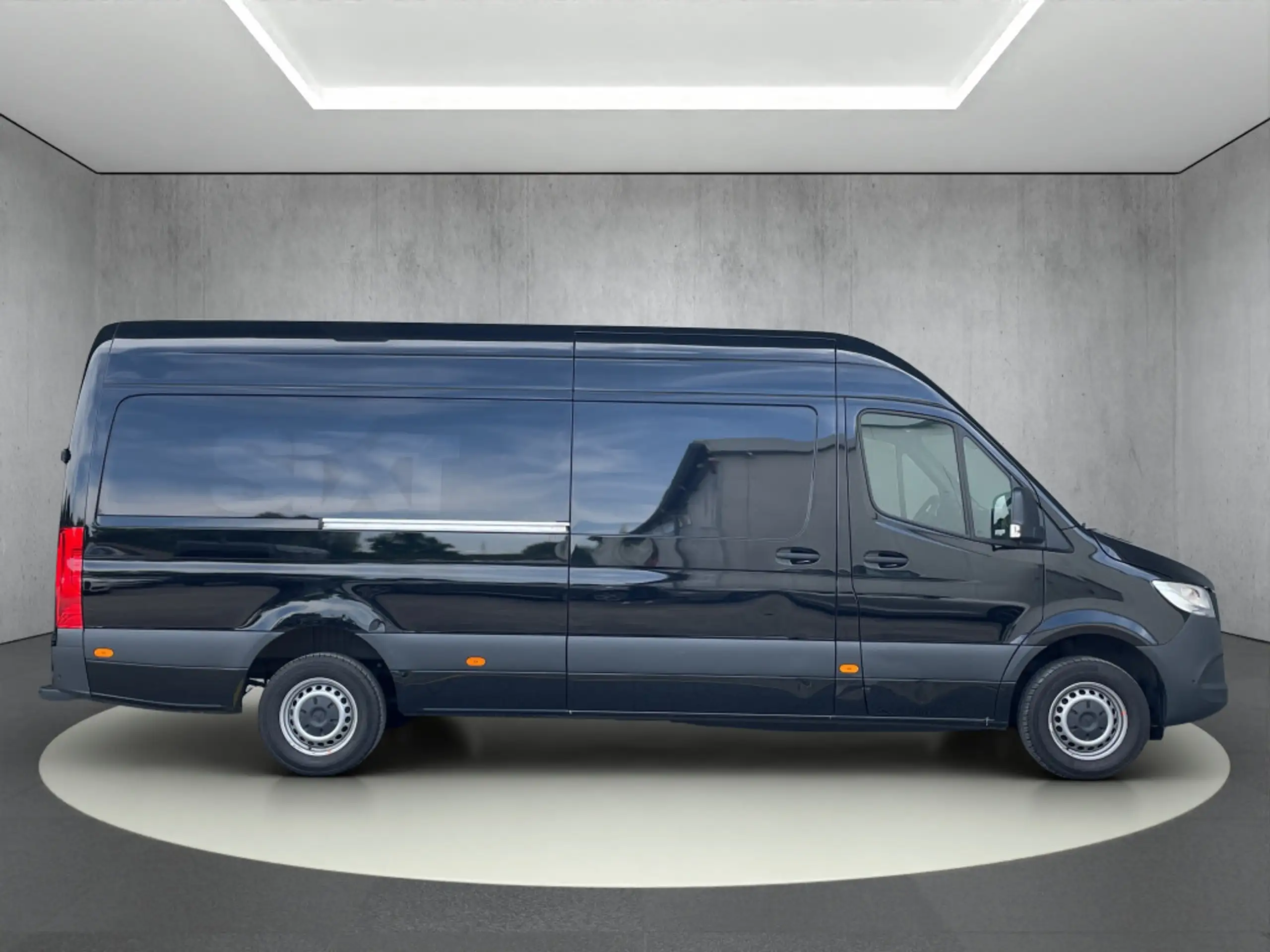 Mercedes-Benz - Sprinter