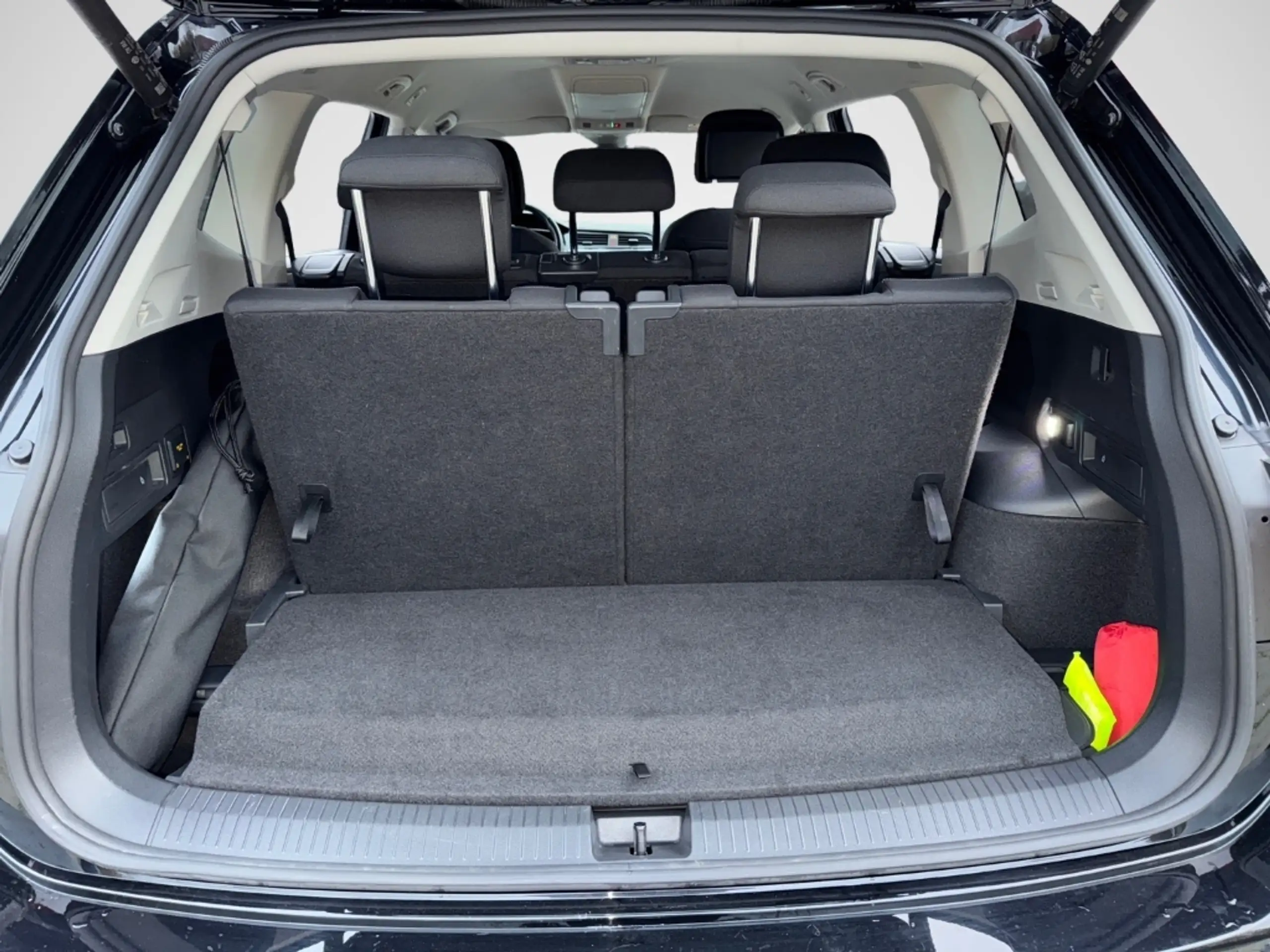 Volkswagen - Tiguan Allspace