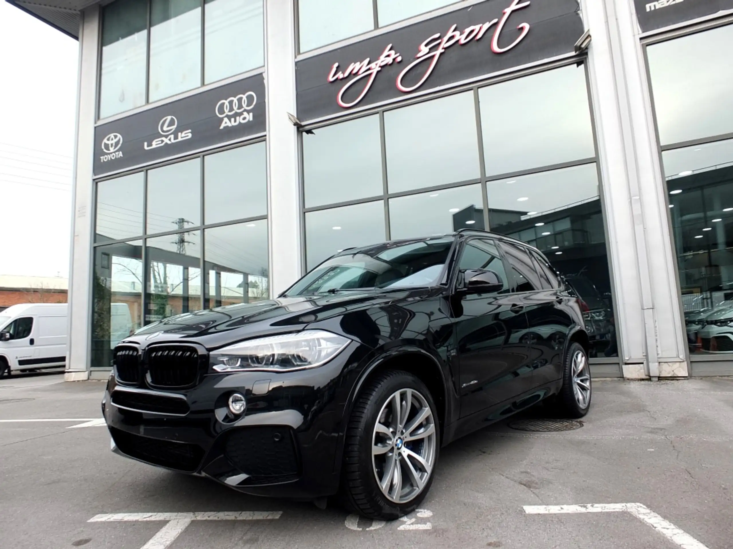 BMW - X5