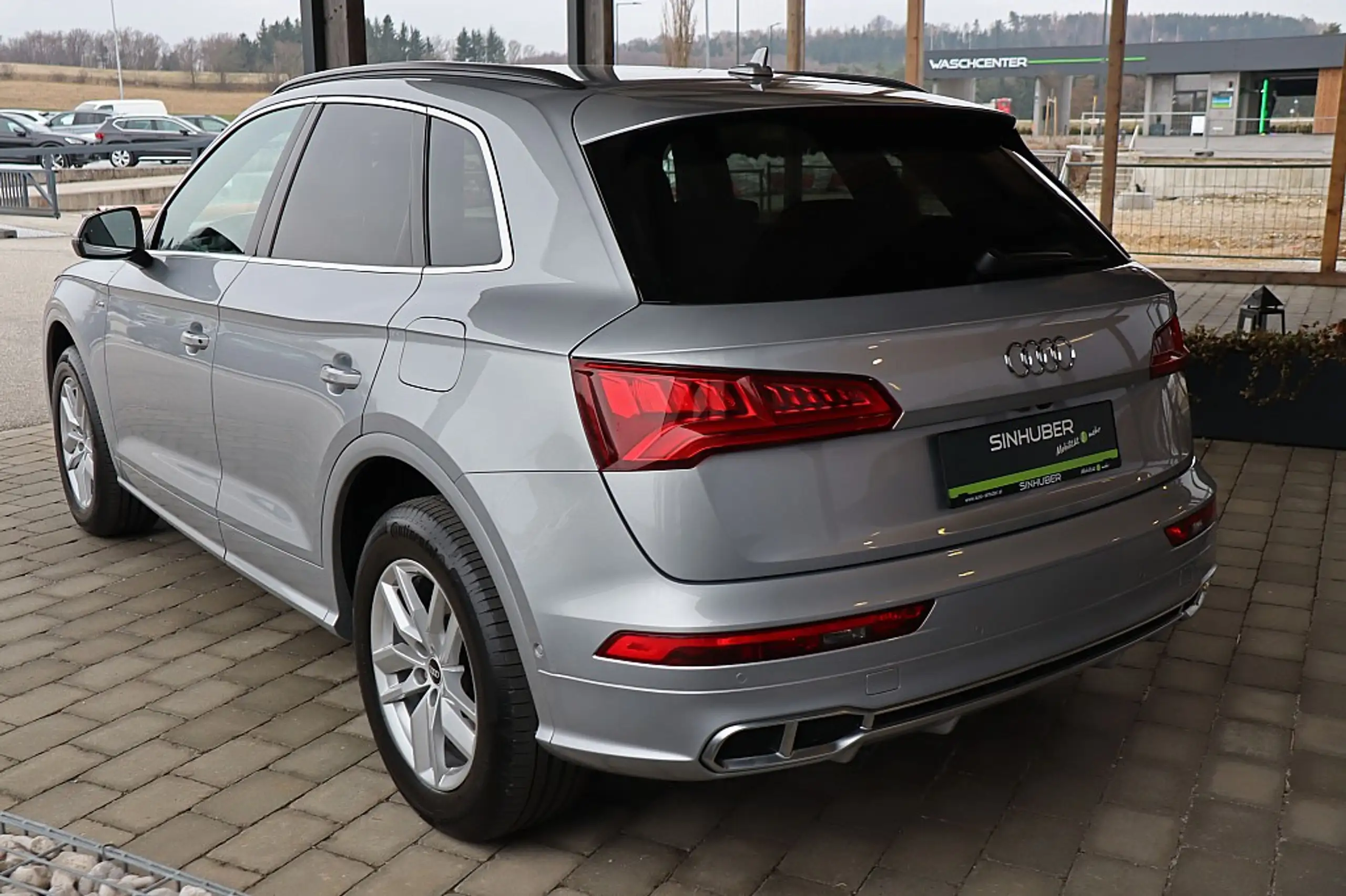 Audi - Q5