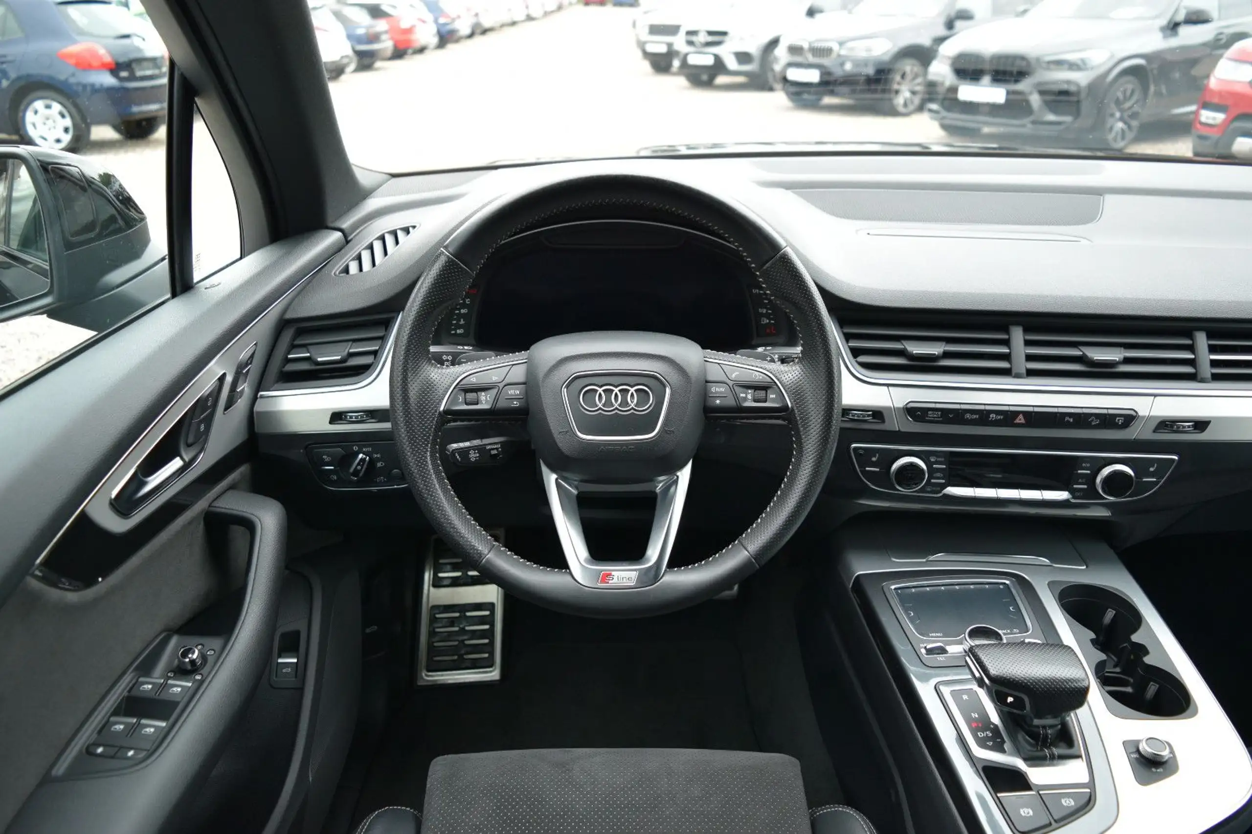 Audi - Q7