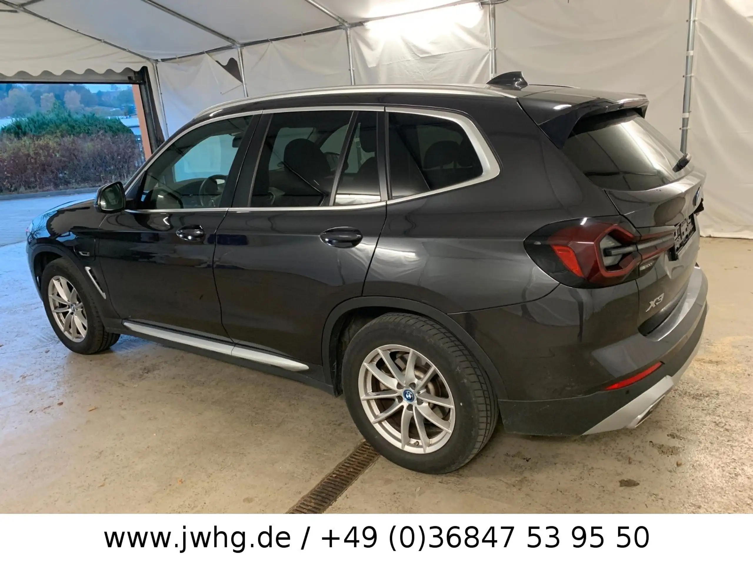 BMW - X3