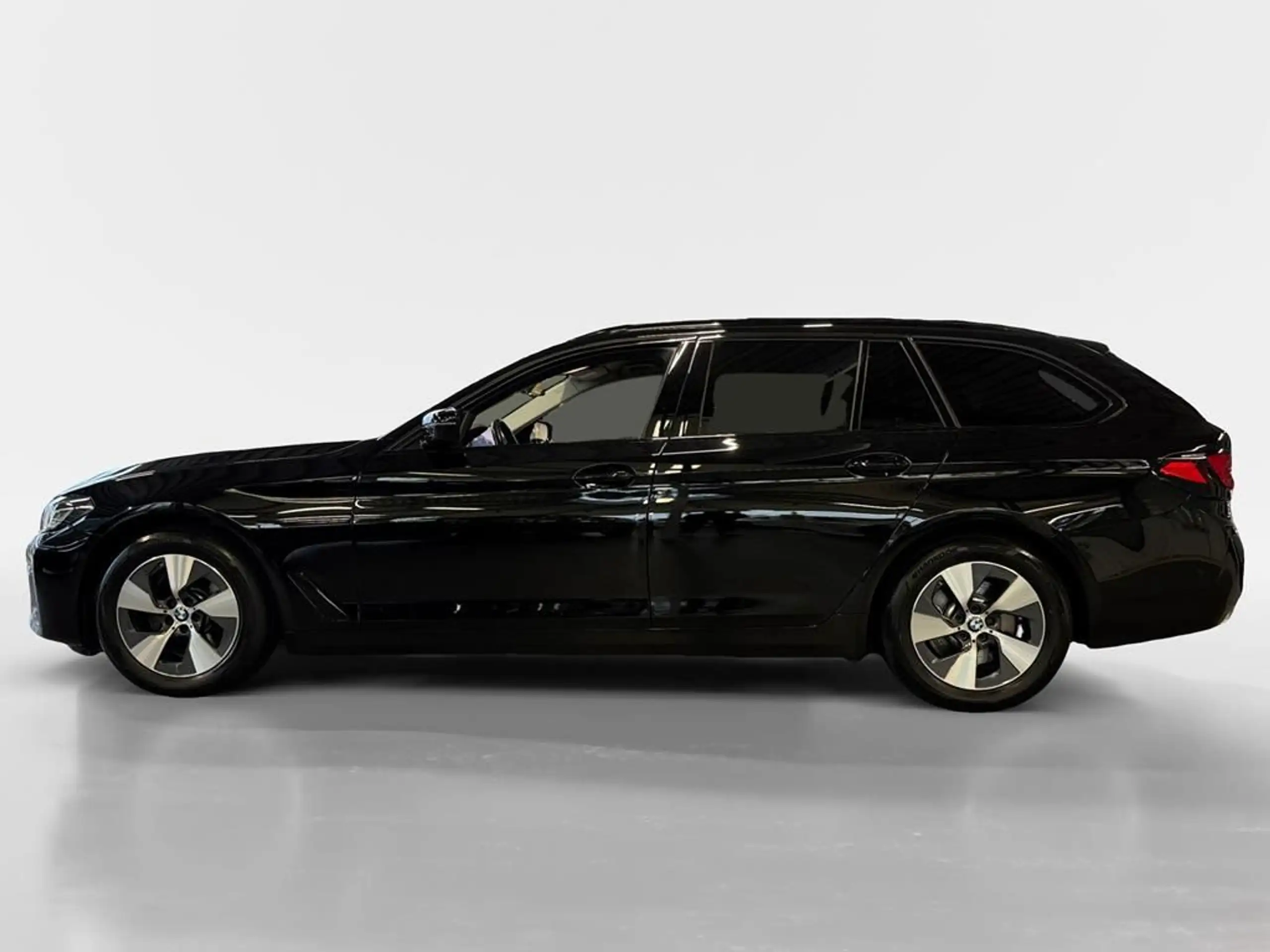 BMW - 520