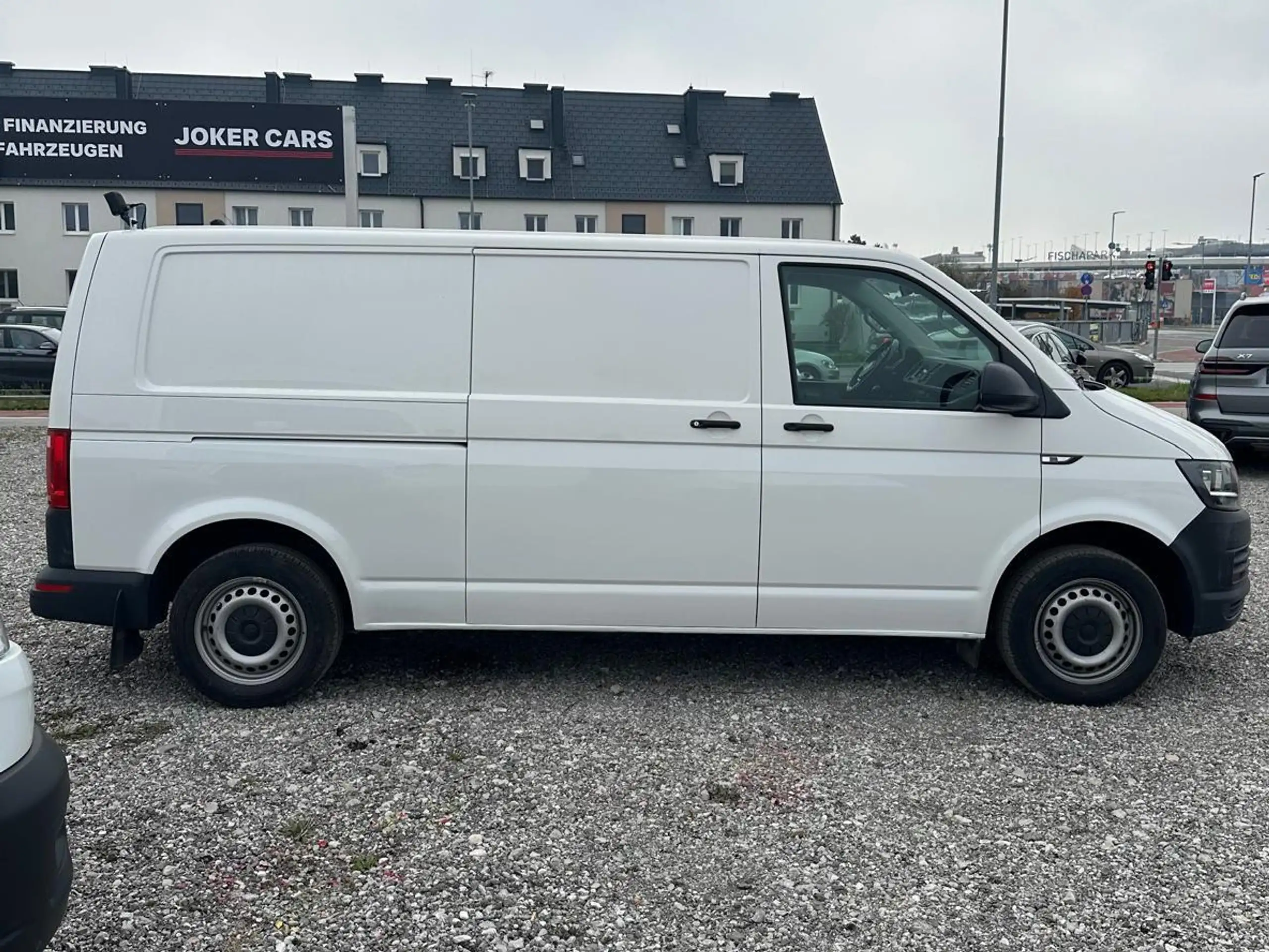 Volkswagen - T6 Transporter