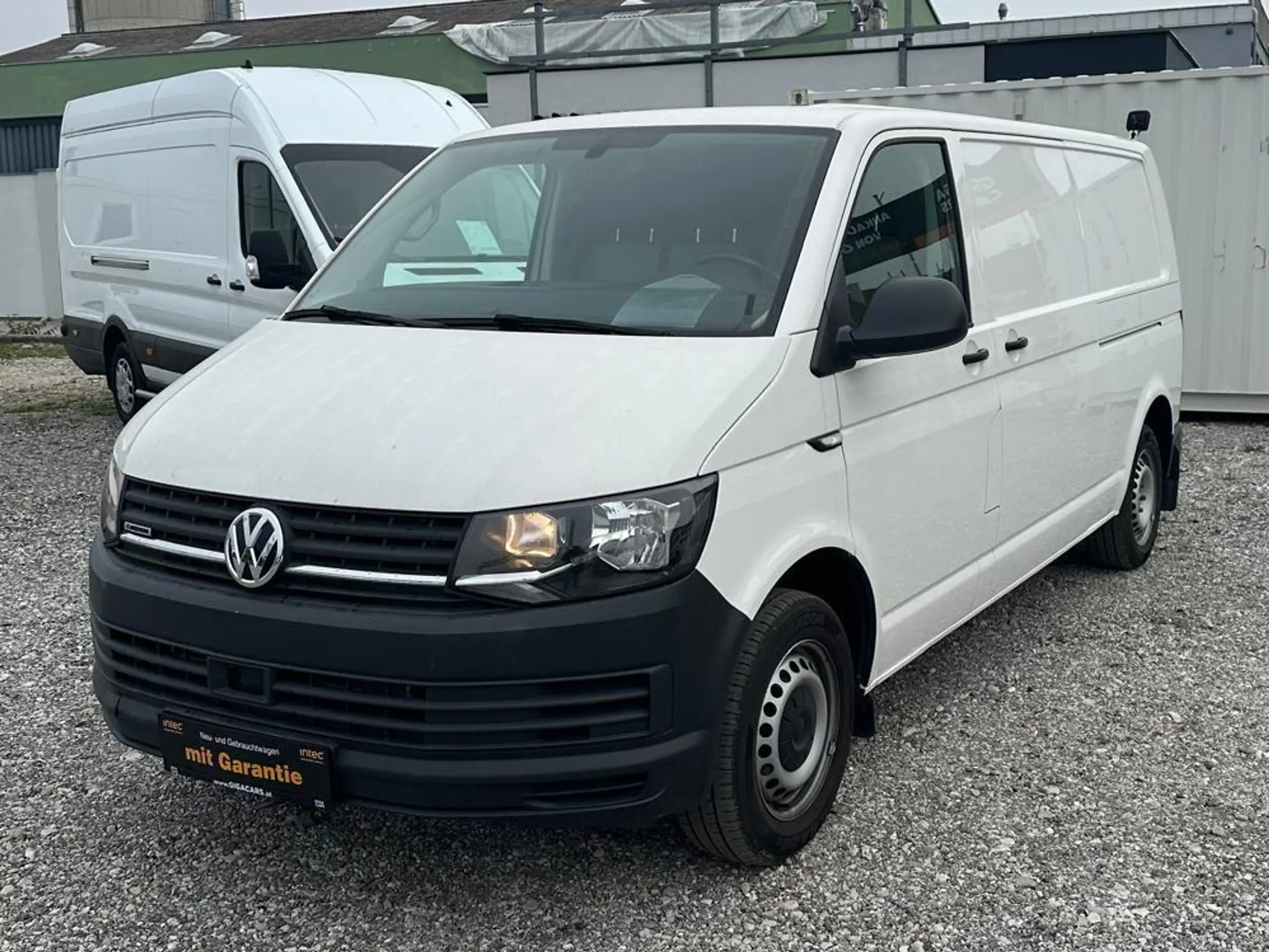 Volkswagen - T6 Transporter