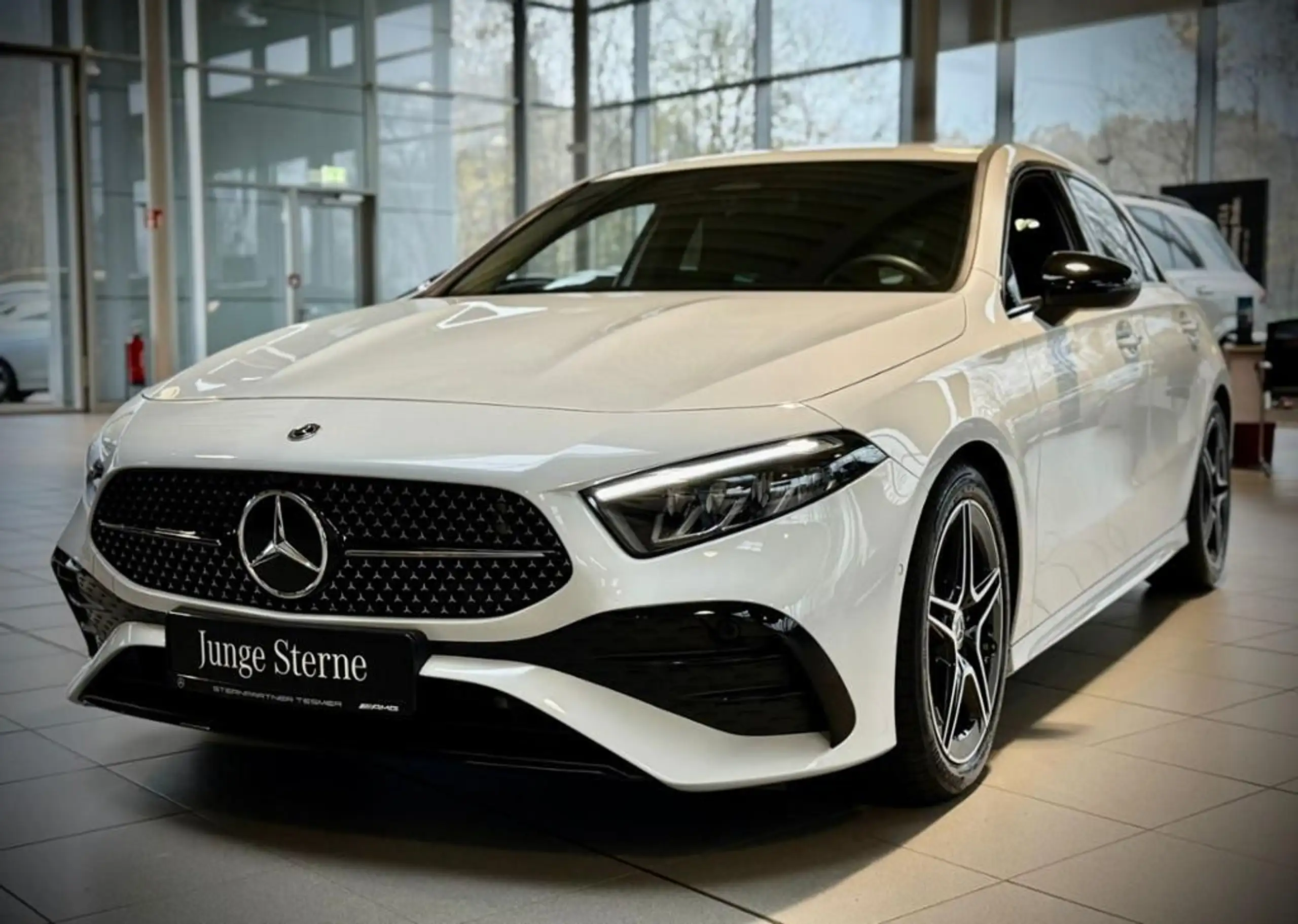 Mercedes-Benz A 220 2023