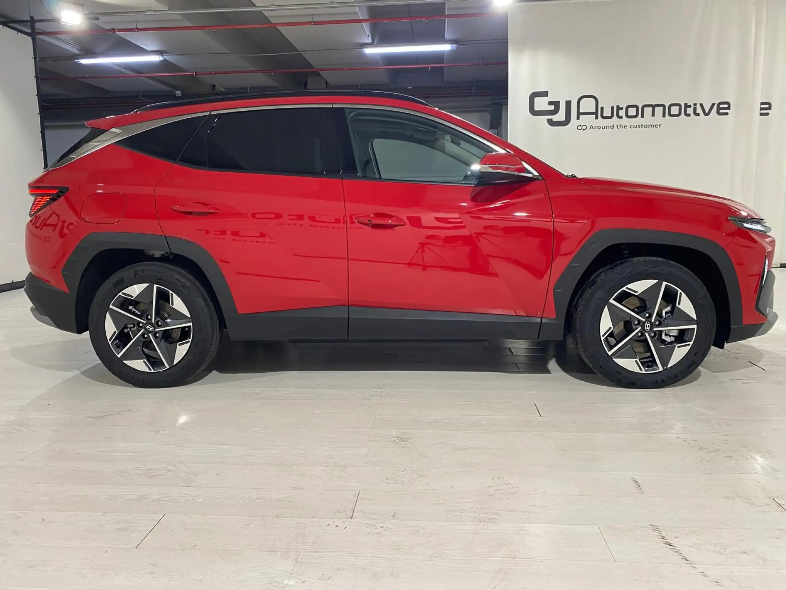 Hyundai - TUCSON