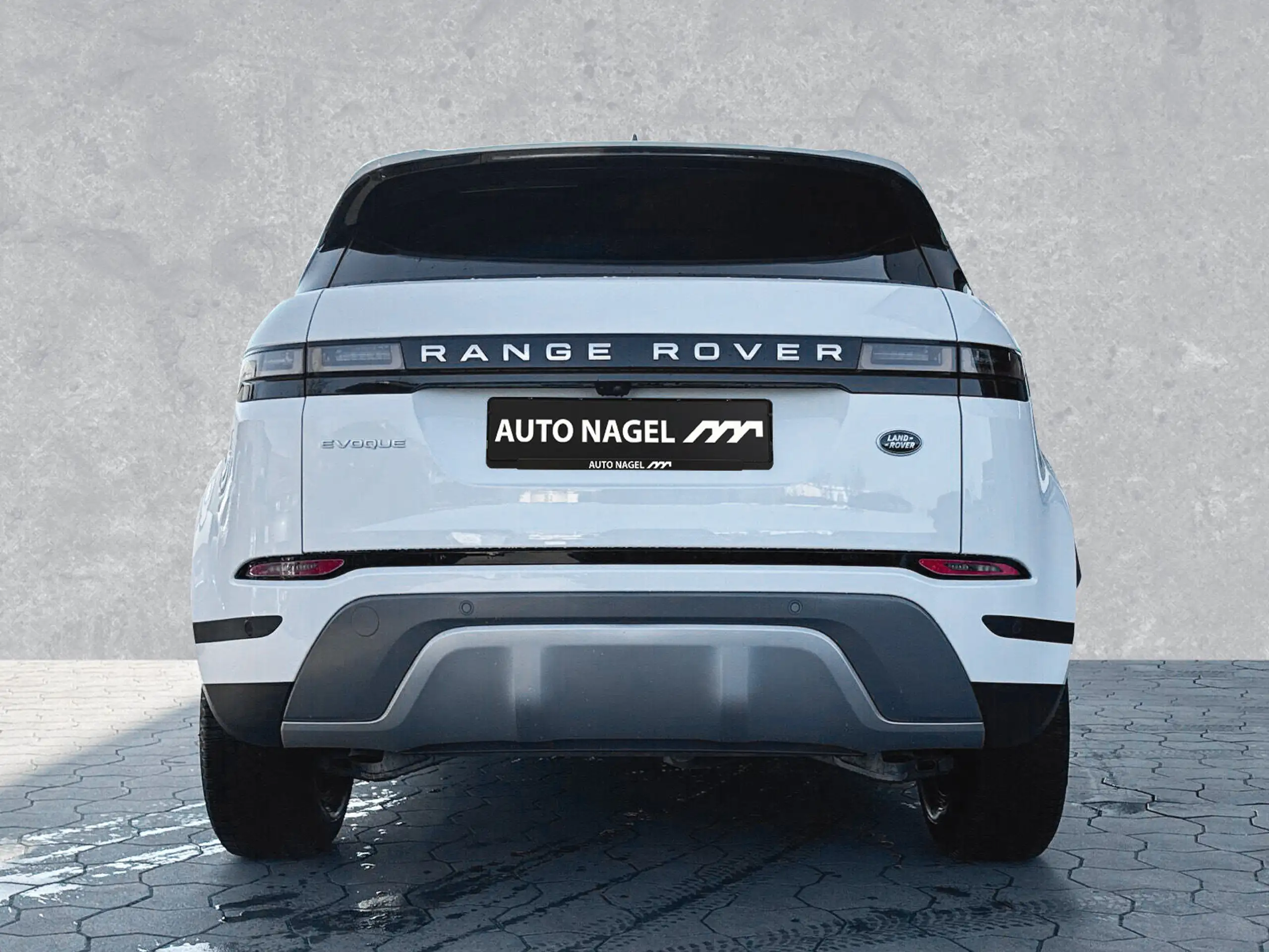 Land Rover - Range Rover Evoque