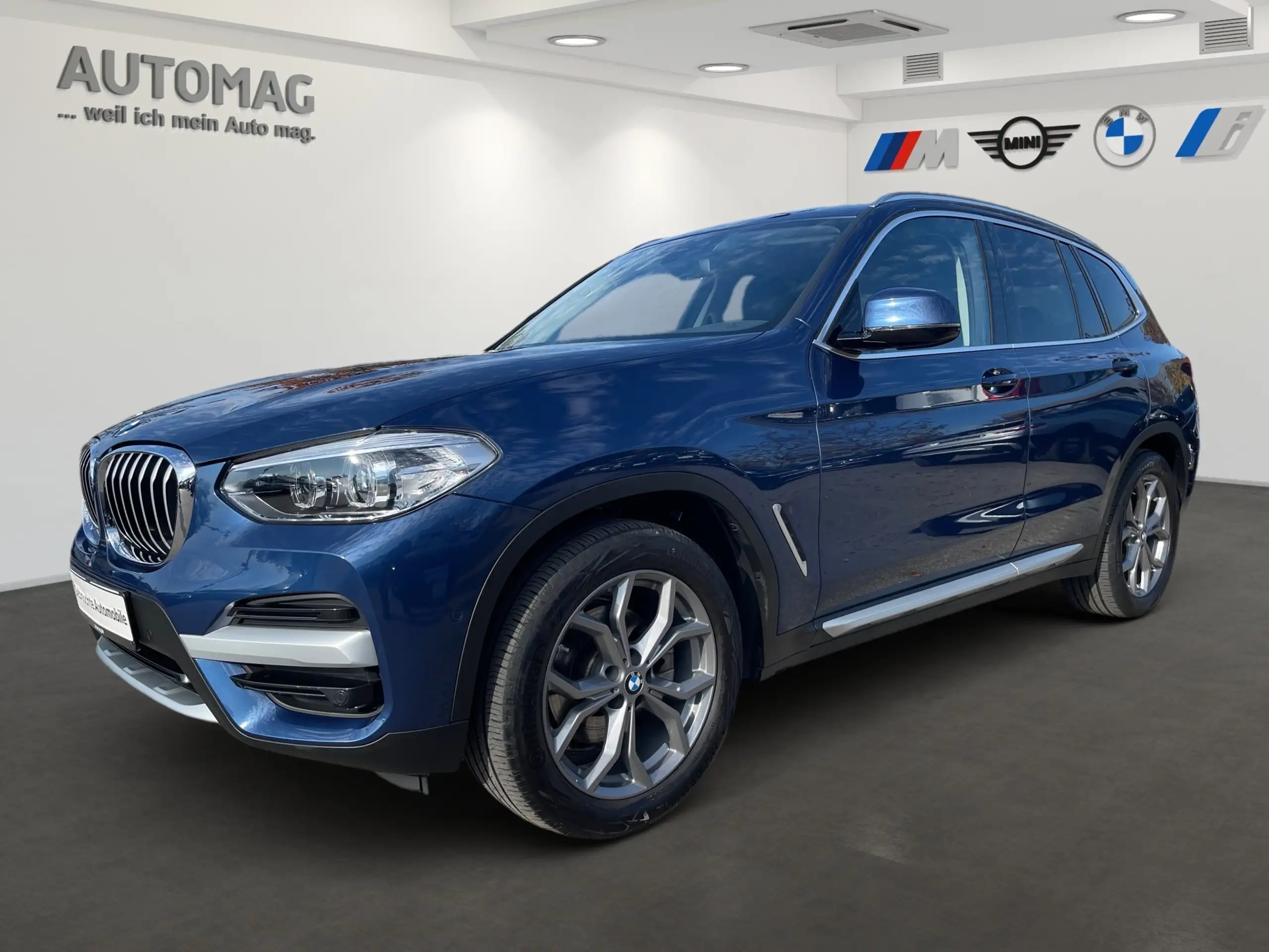 BMW - X3