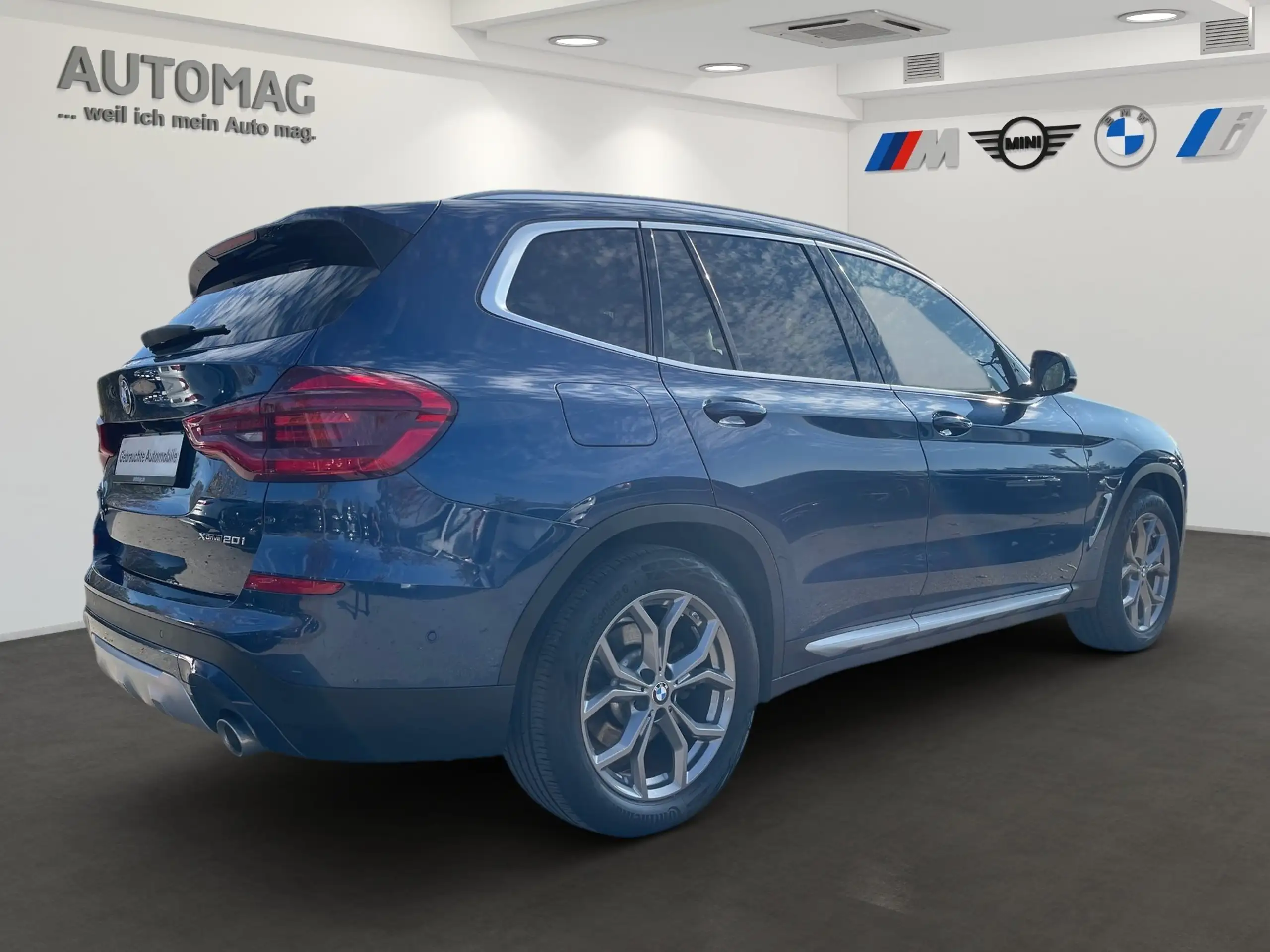 BMW - X3