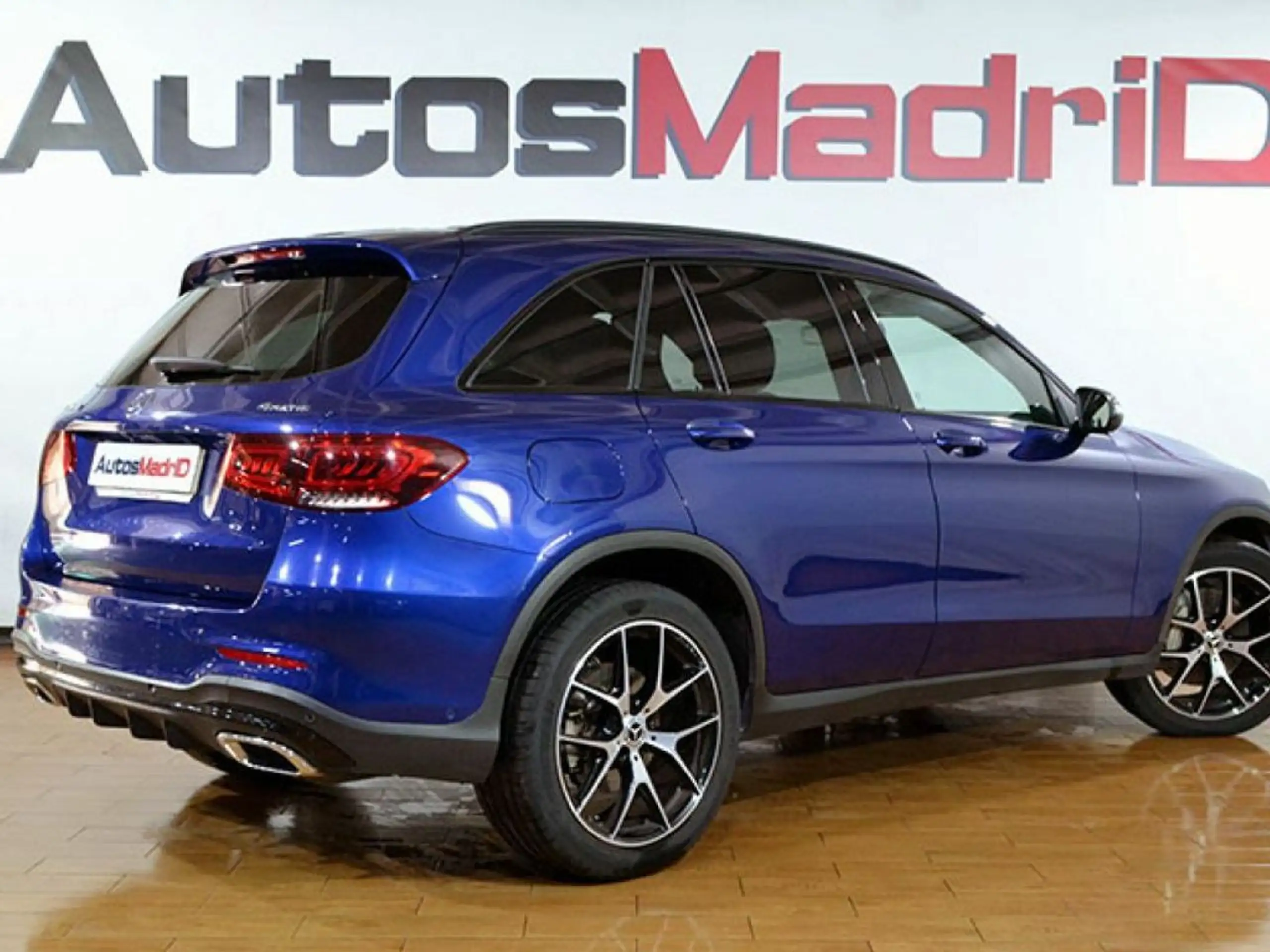 Mercedes-Benz - GLC 200