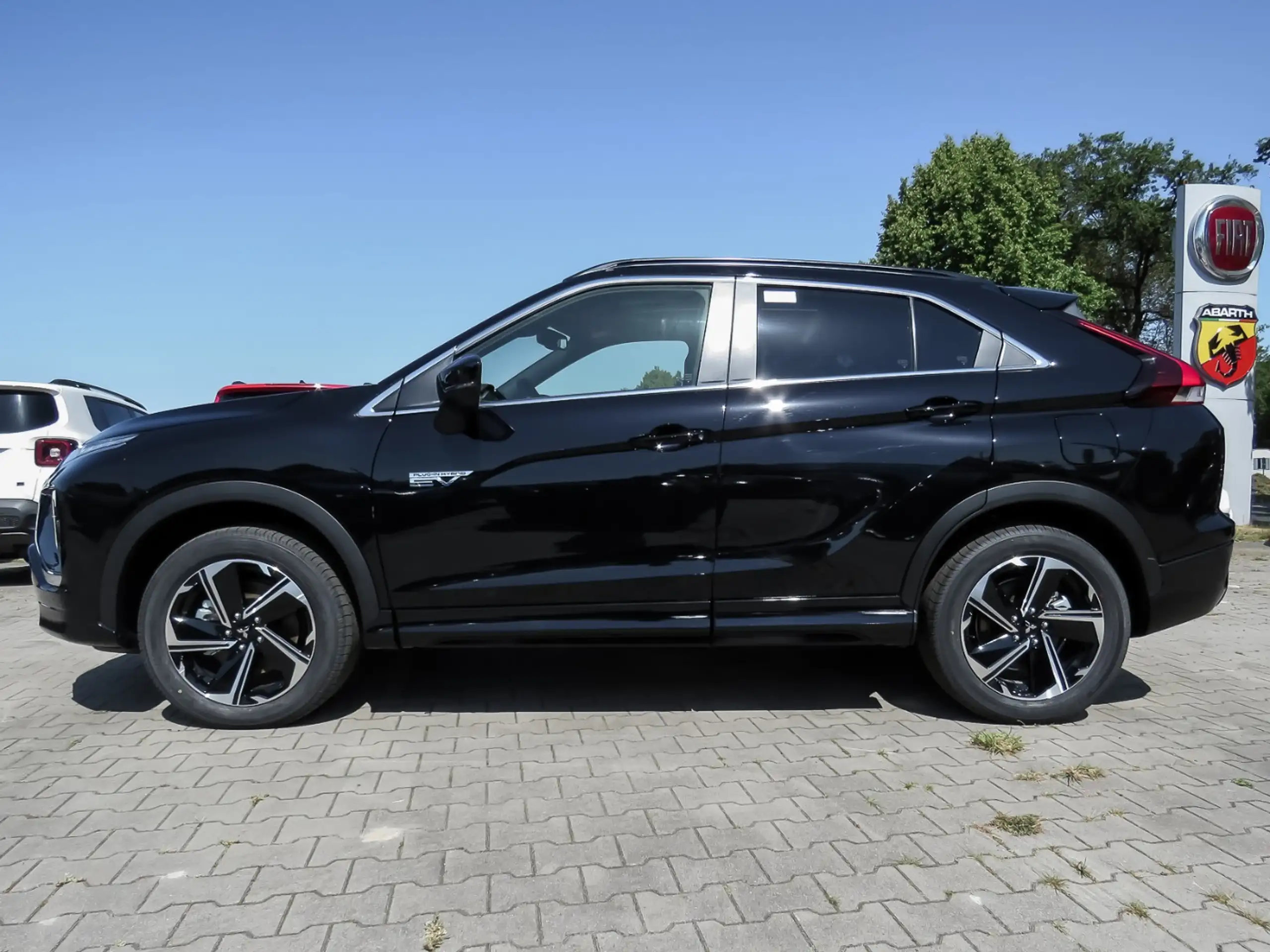 Mitsubishi - Eclipse Cross