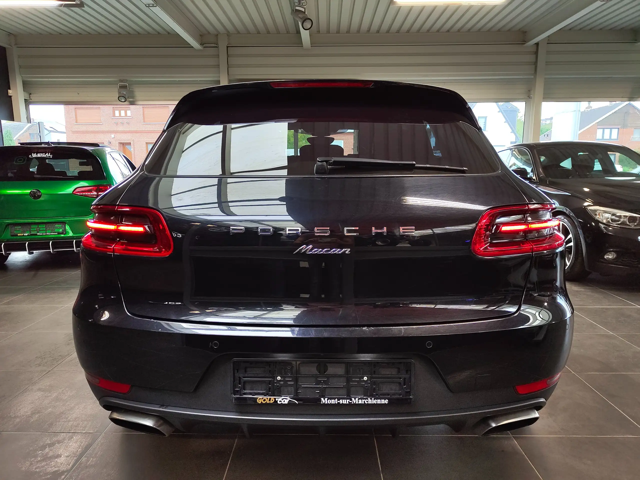 Porsche - Macan