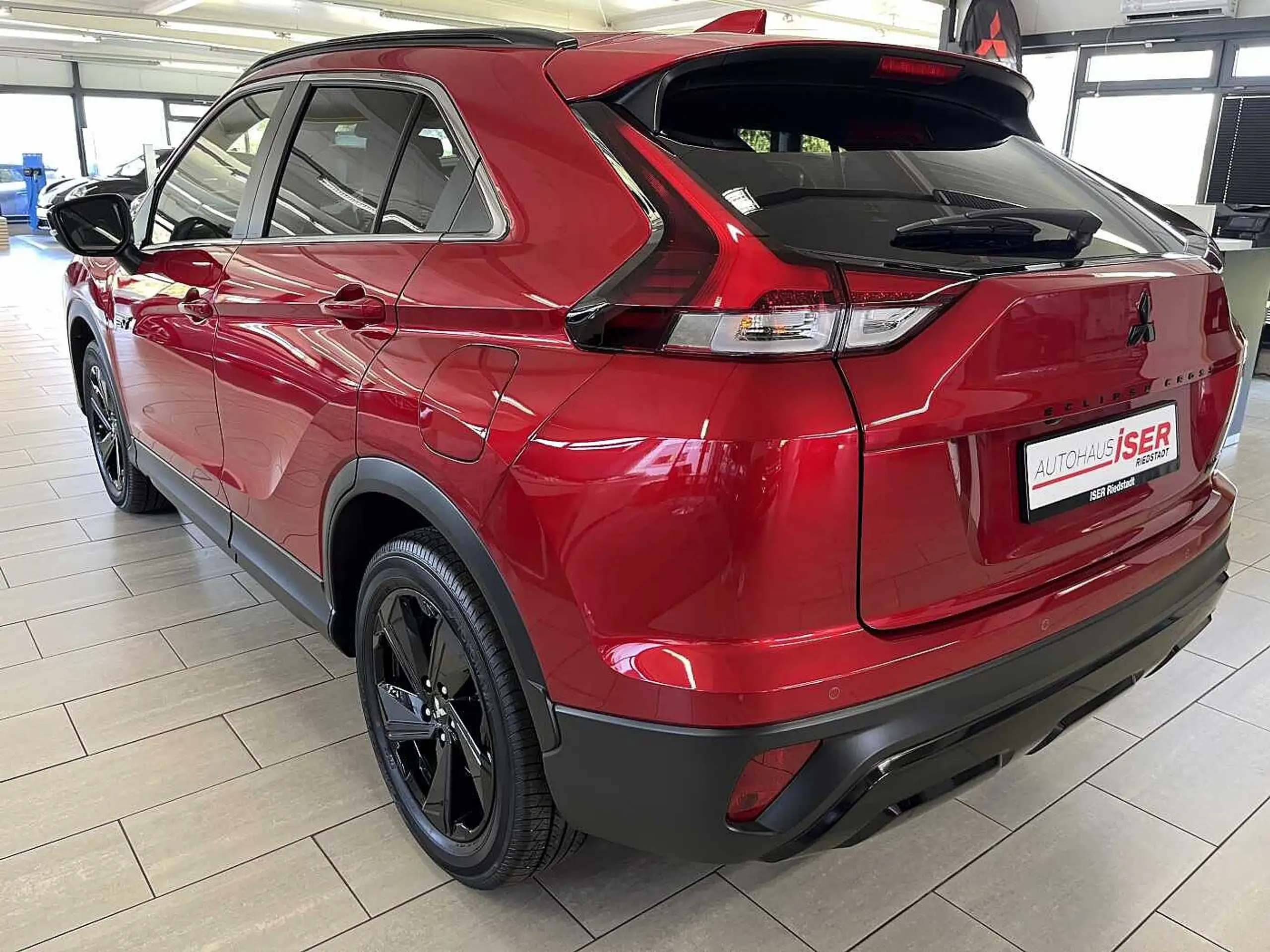 Mitsubishi - Eclipse Cross