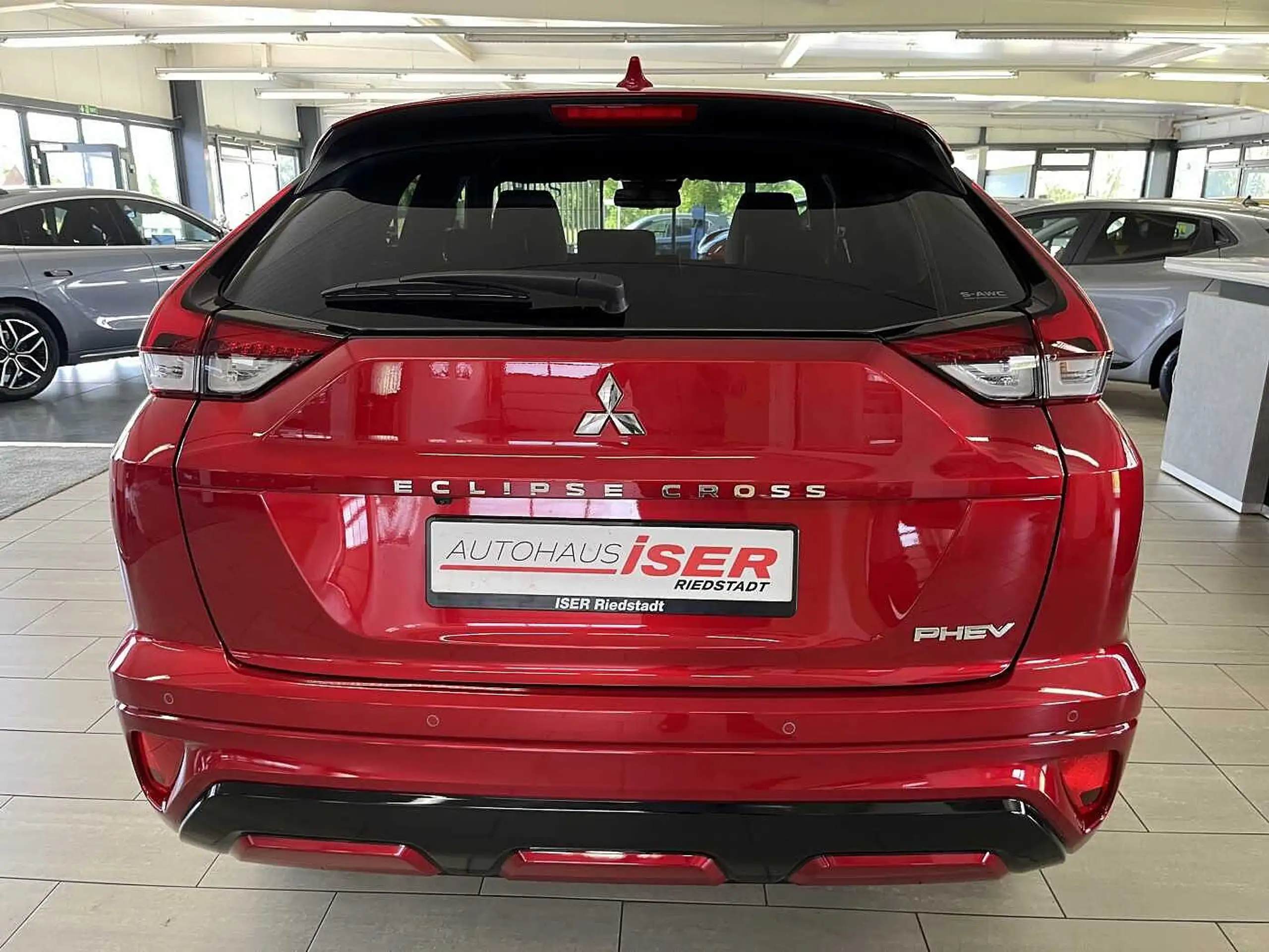 Mitsubishi - Eclipse Cross