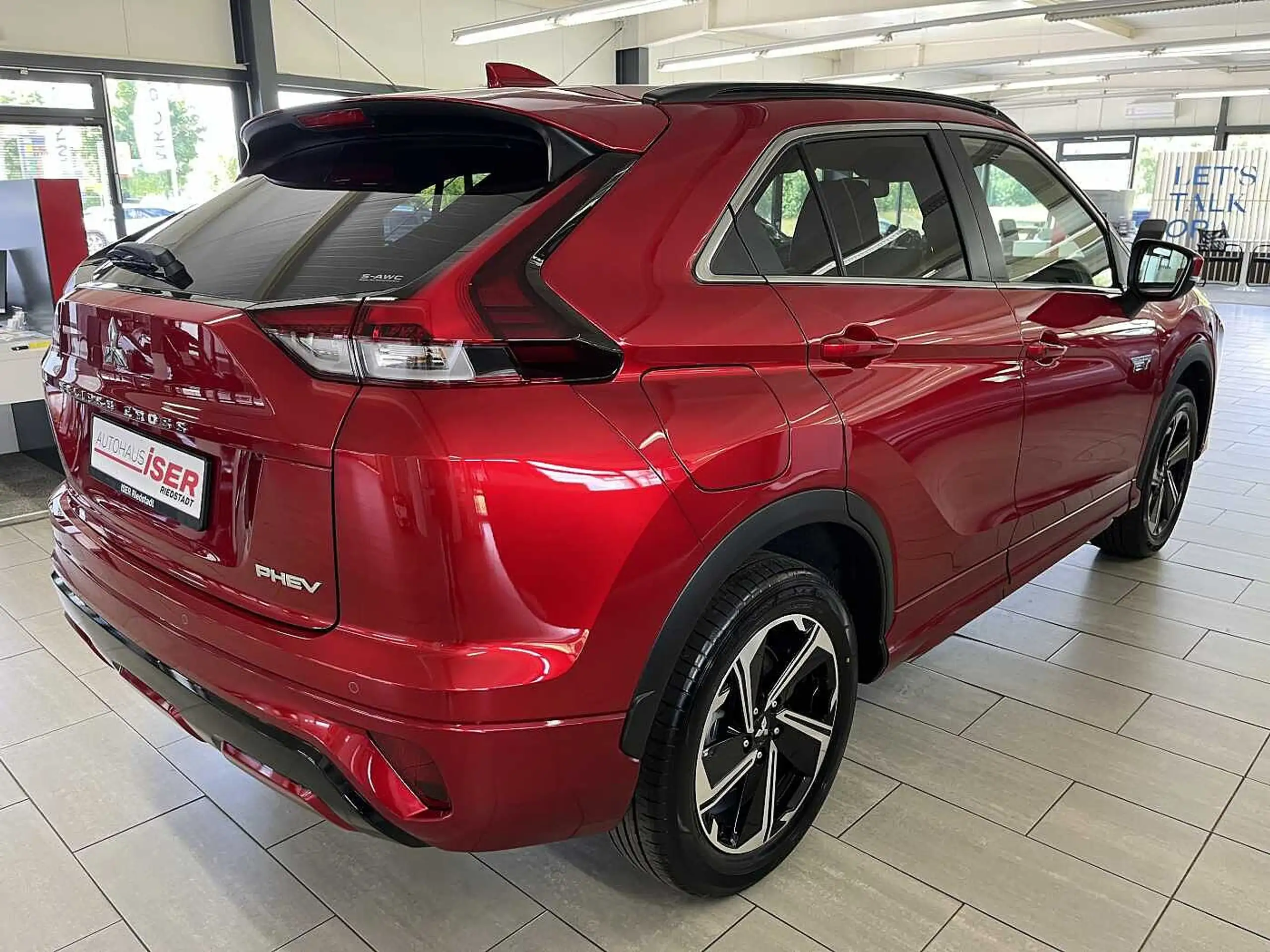 Mitsubishi - Eclipse Cross