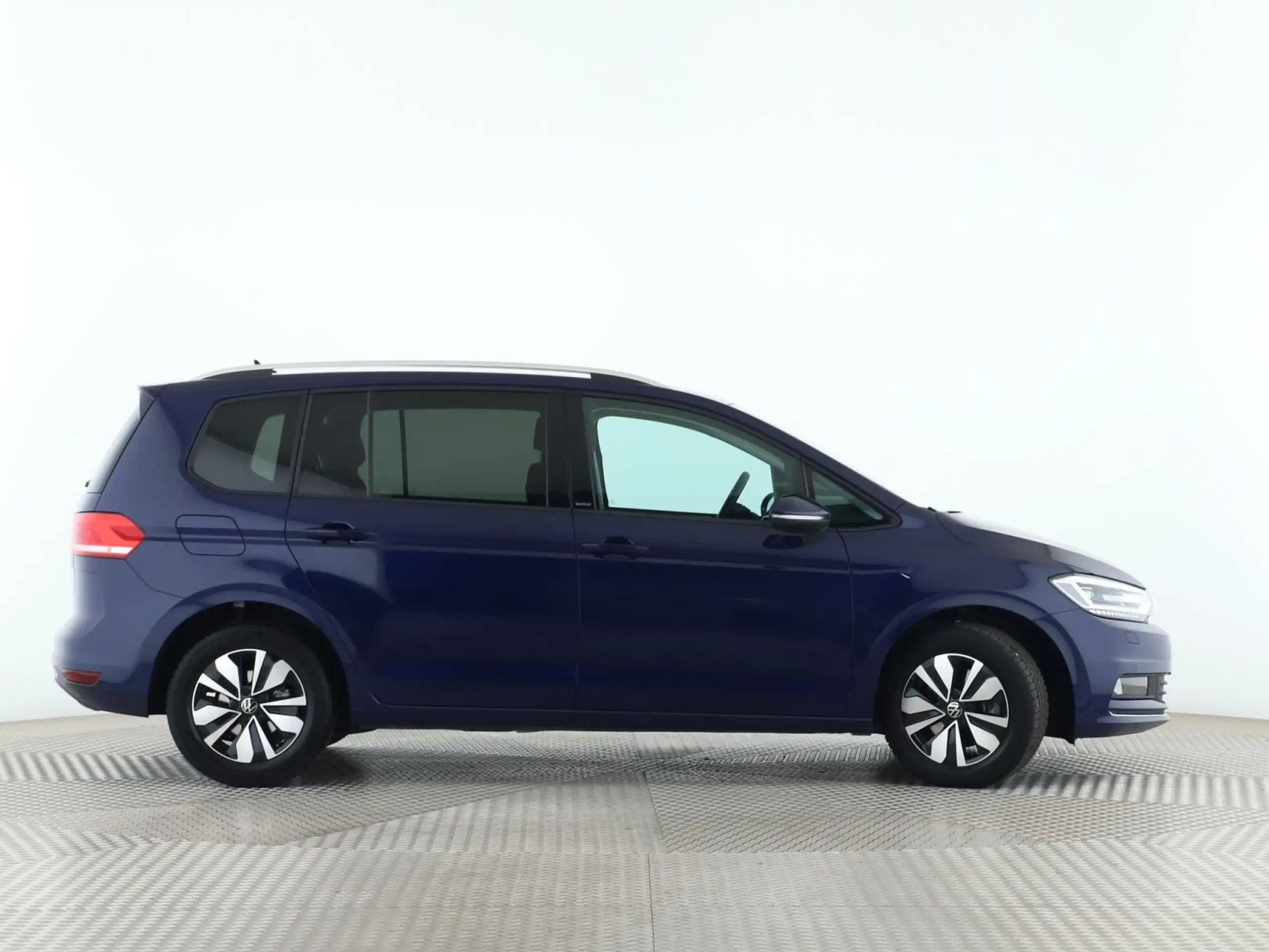 Volkswagen - Touran