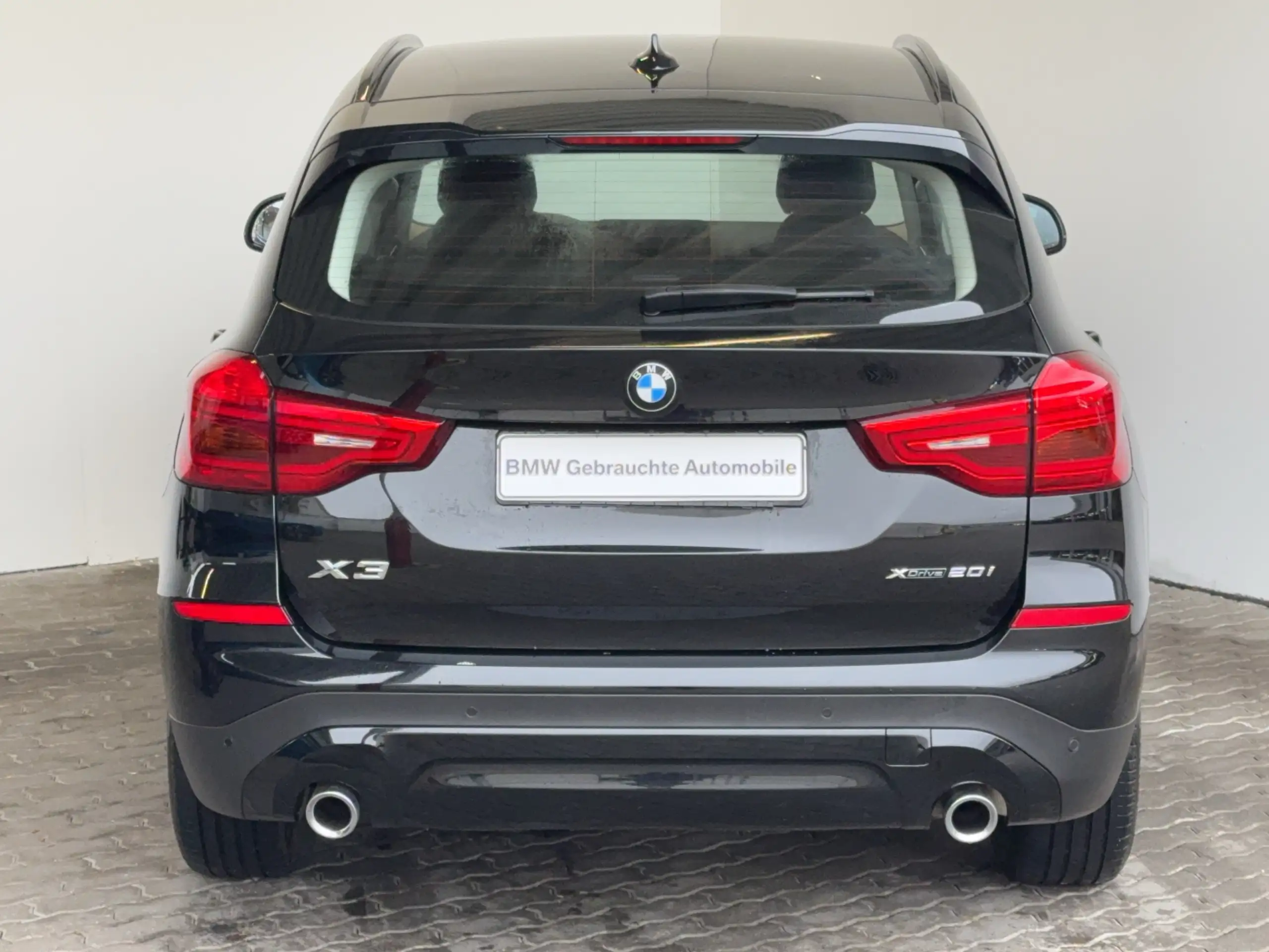 BMW - X3