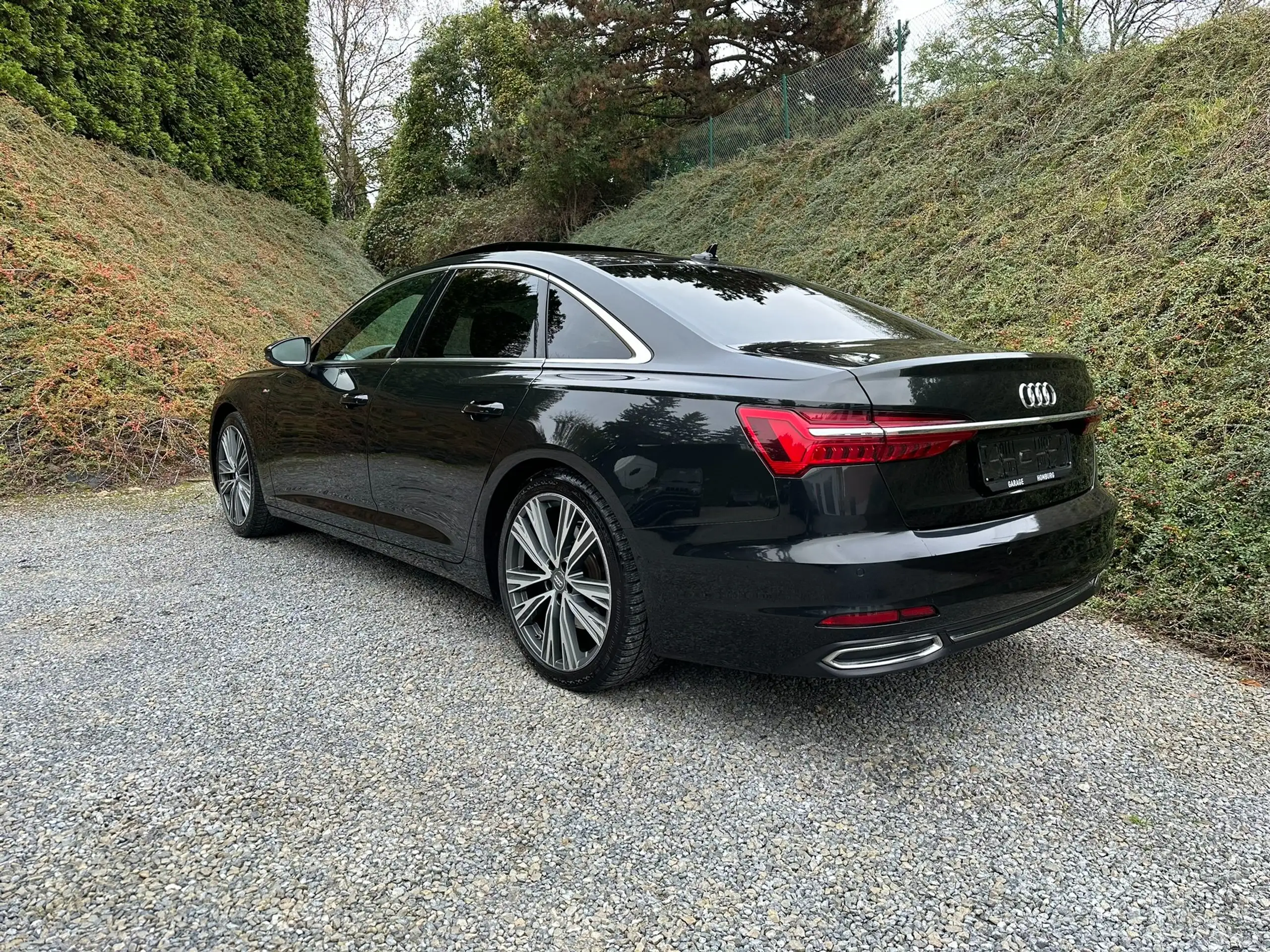 Audi - A6