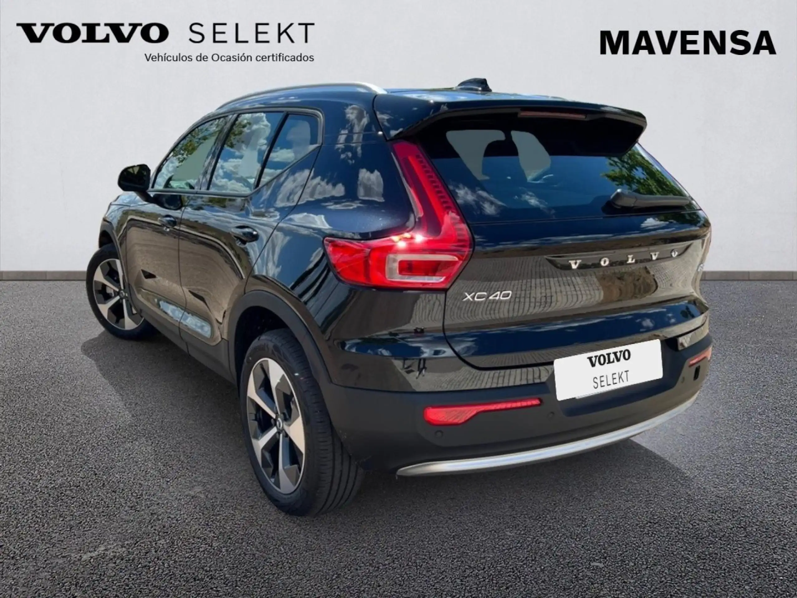 Volvo - XC40