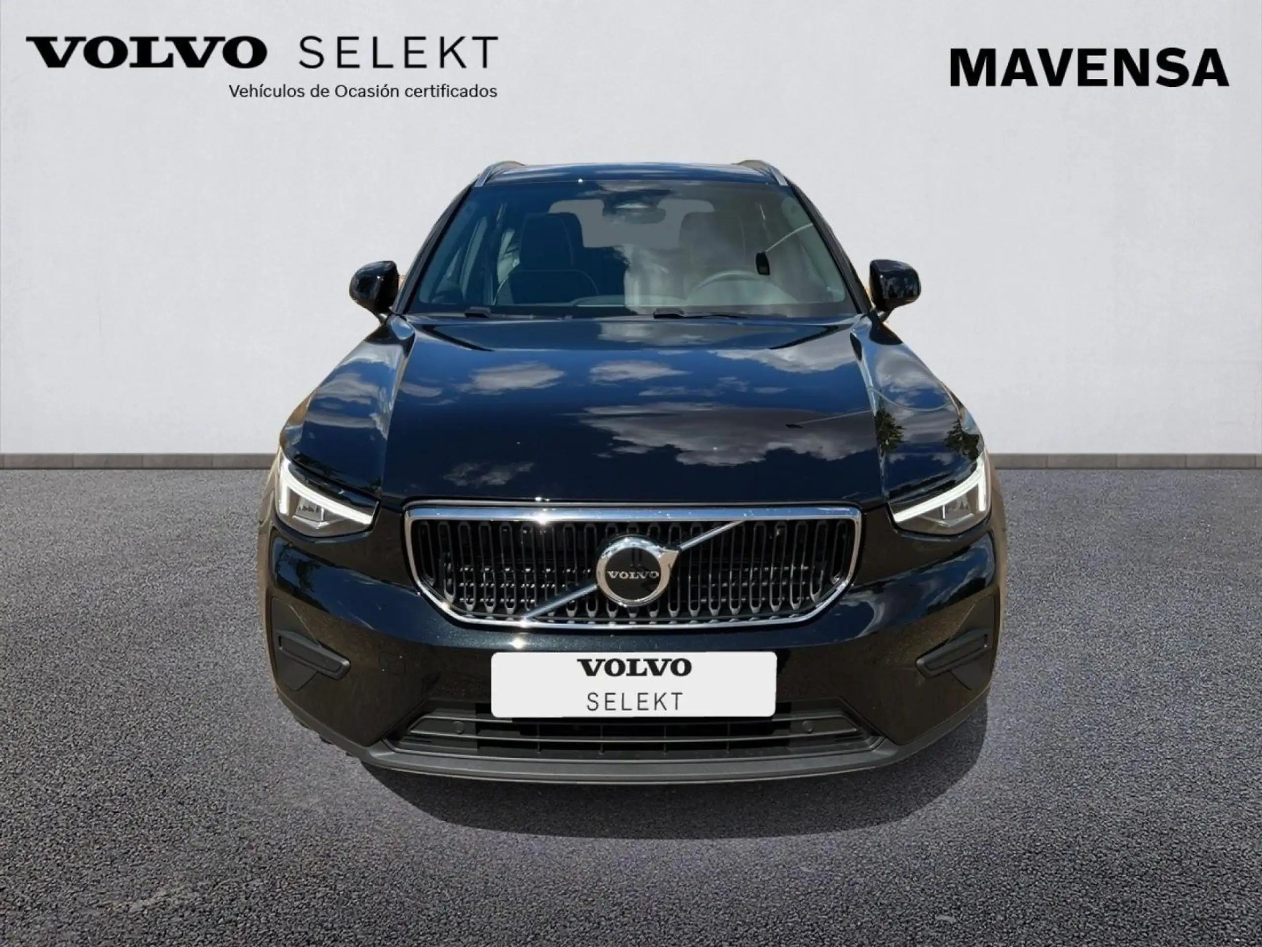 Volvo - XC40