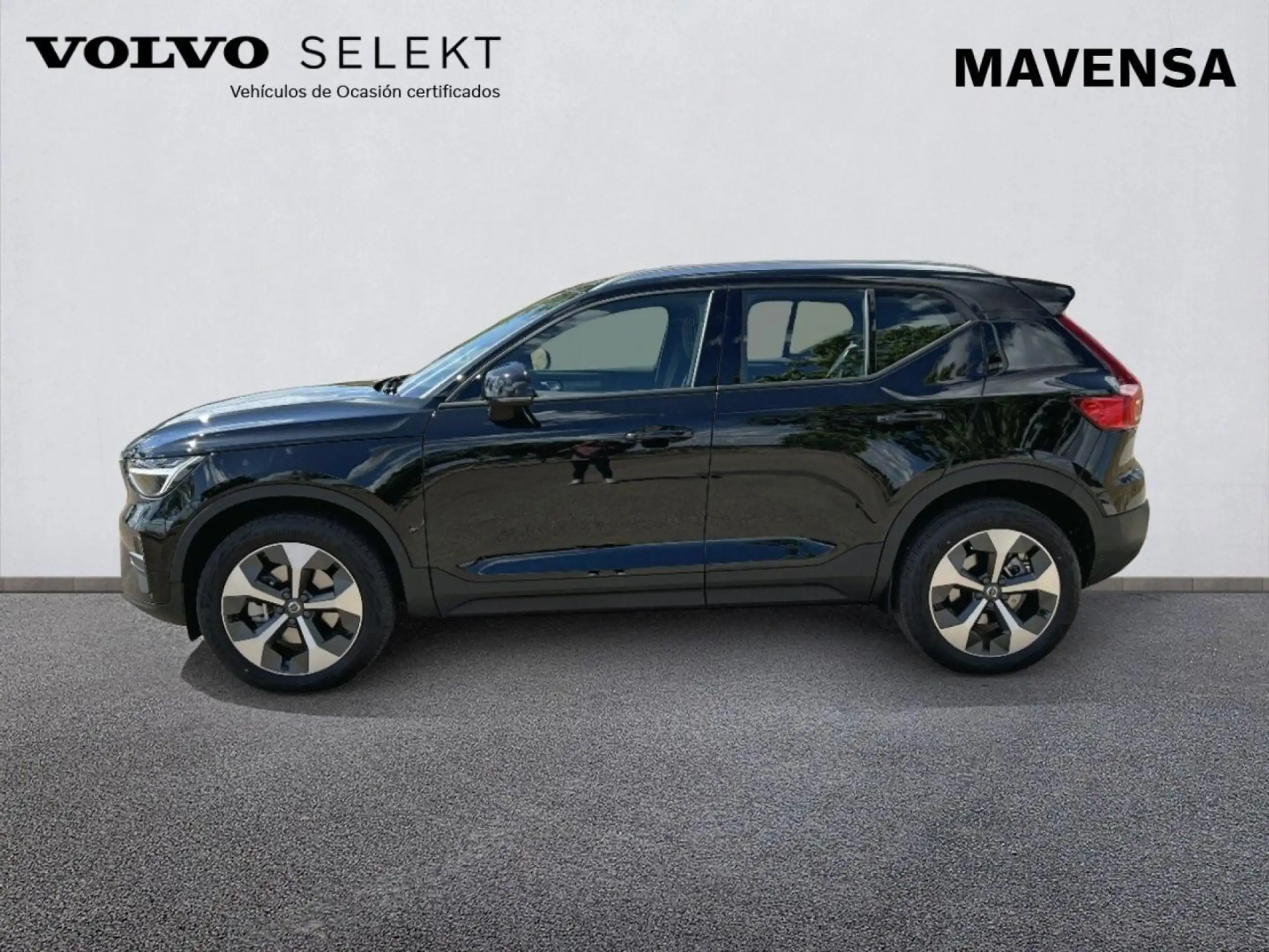 Volvo - XC40