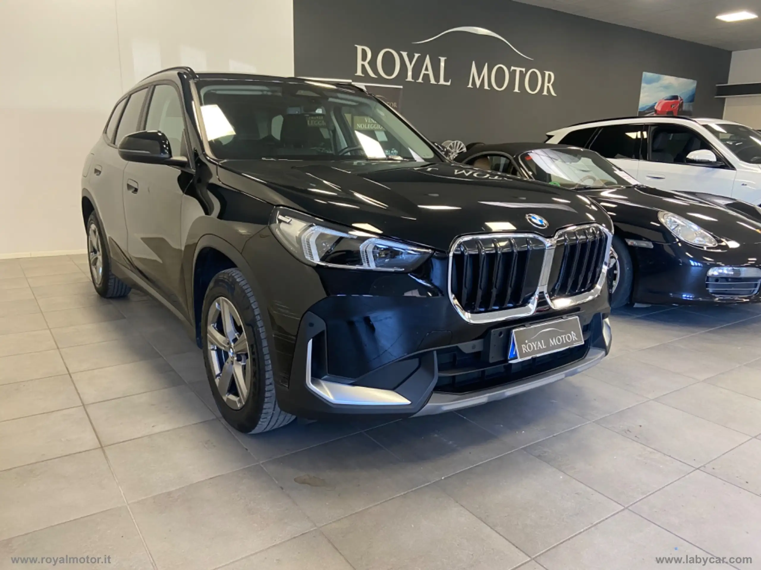 BMW - X1