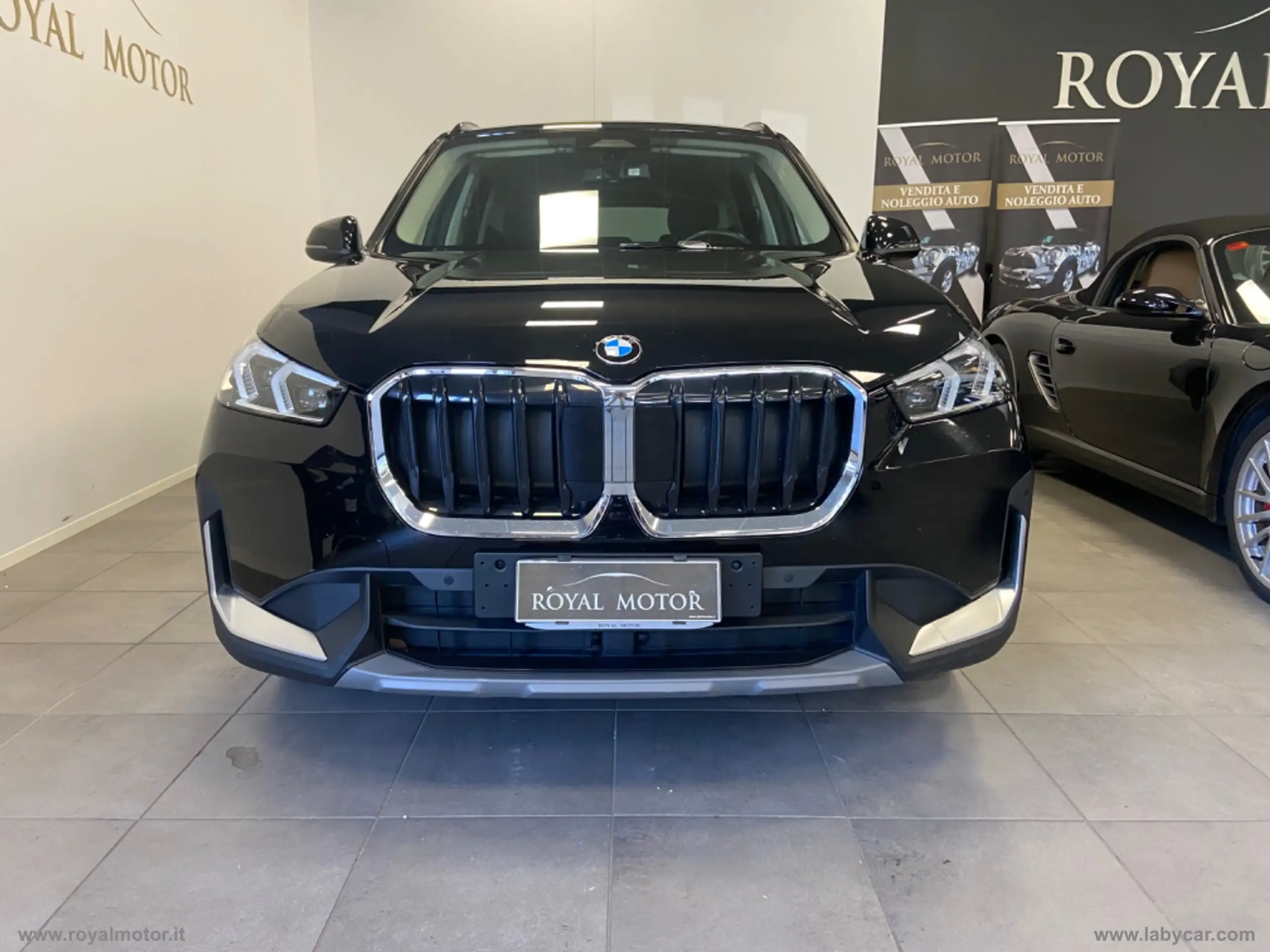 BMW - X1