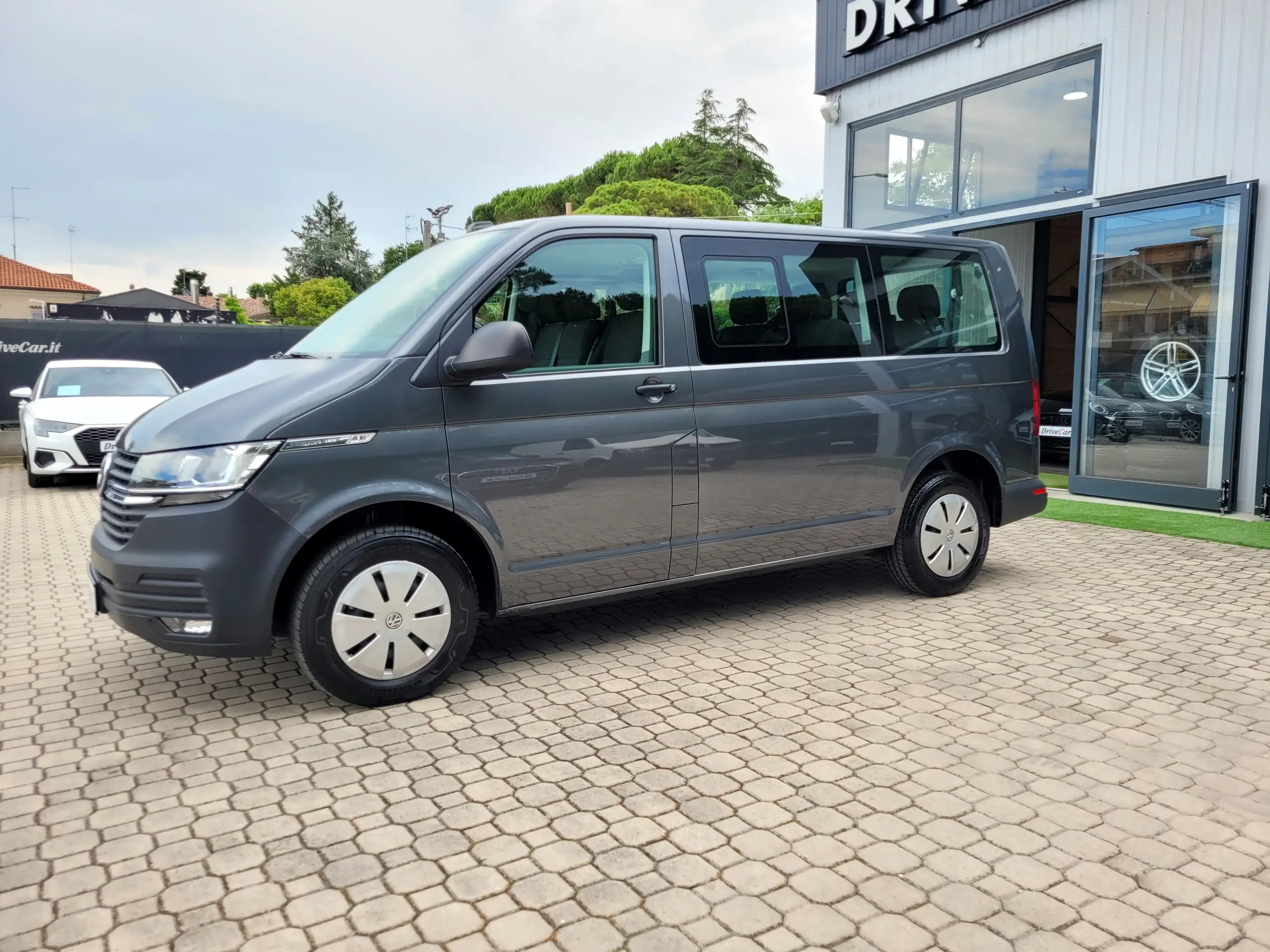 Volkswagen - T6 Caravelle