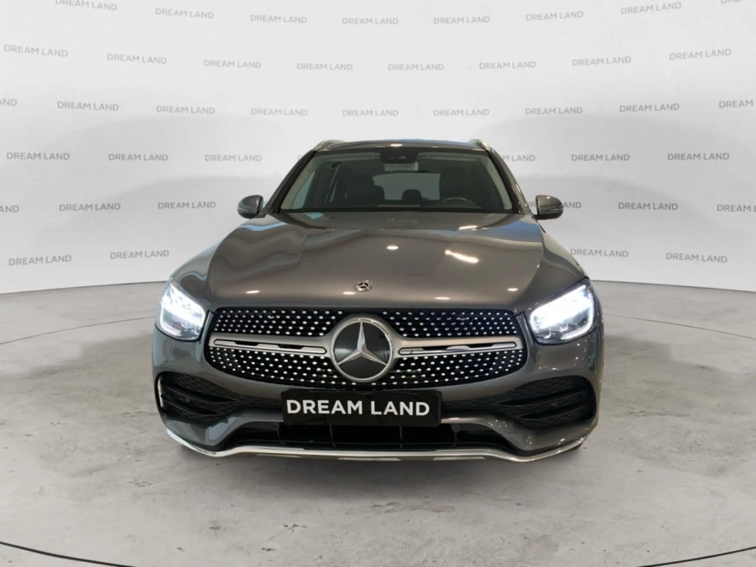 Mercedes-Benz - GLC 220