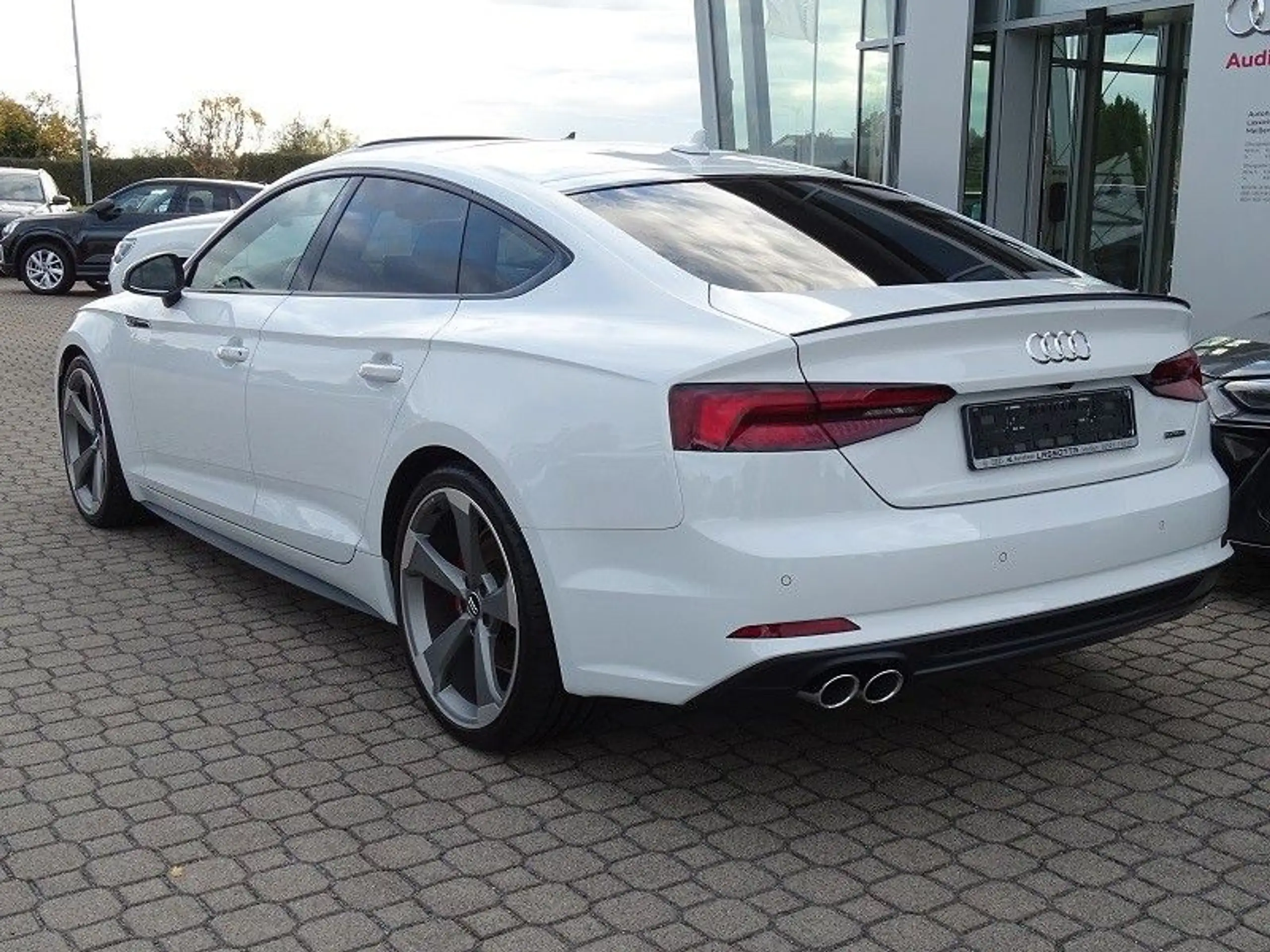 Audi - A5