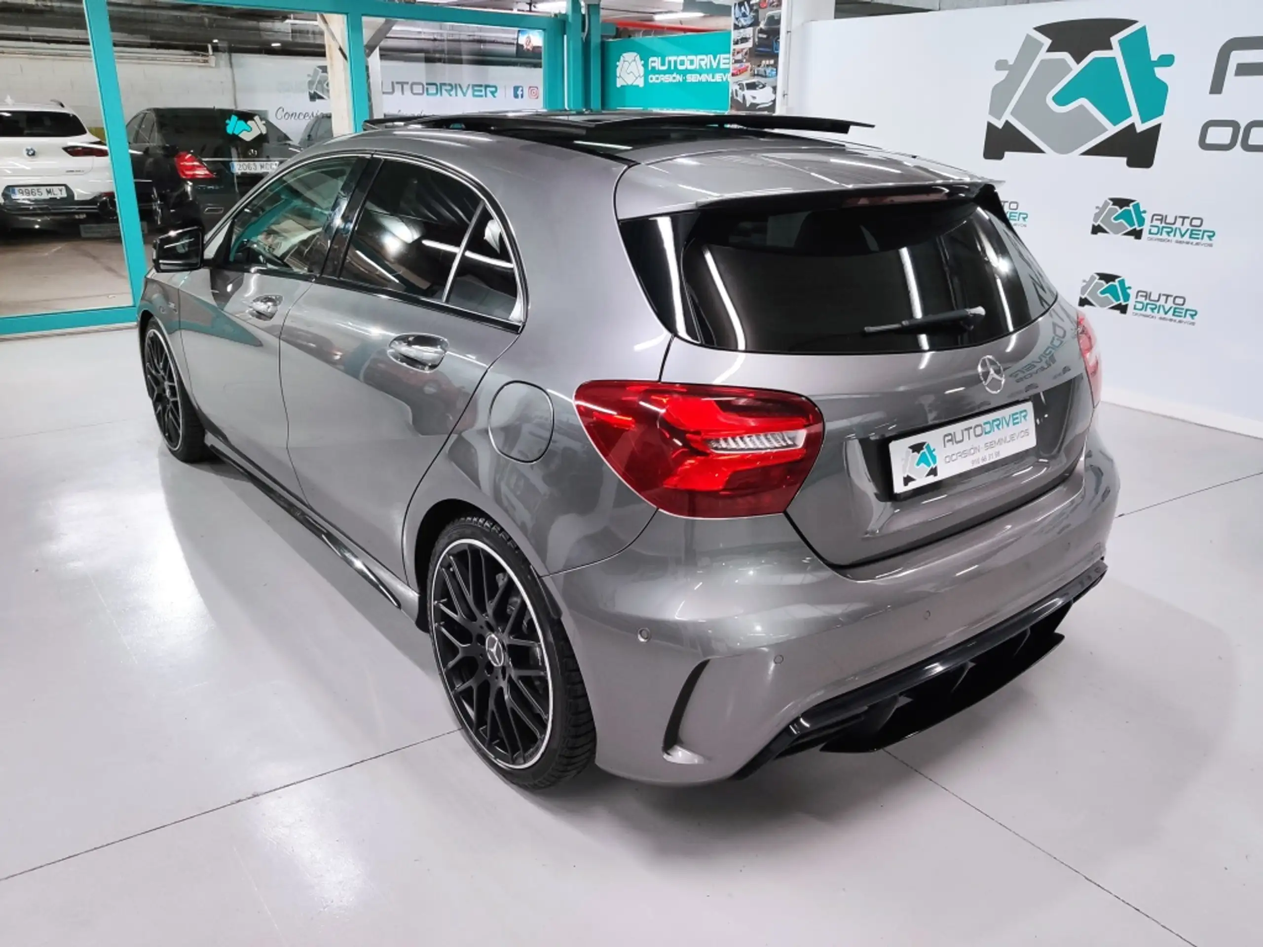 Mercedes-Benz - A 45 AMG