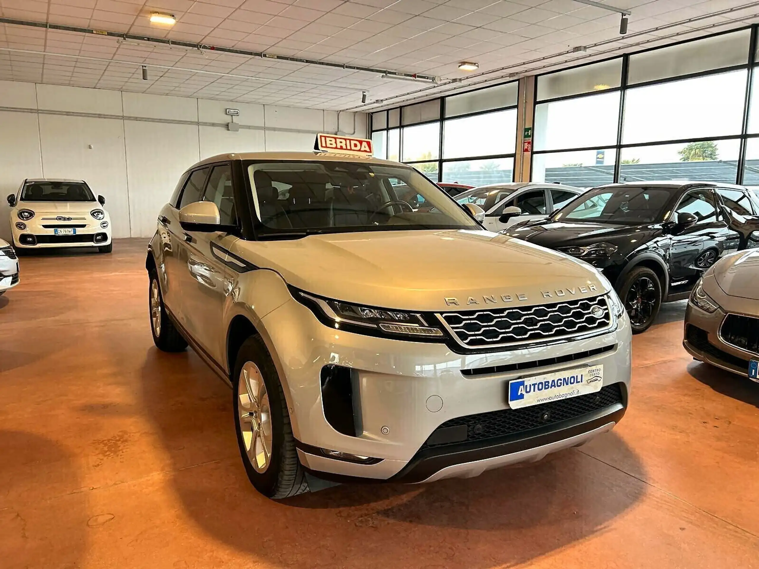 Land Rover - Range Rover Evoque