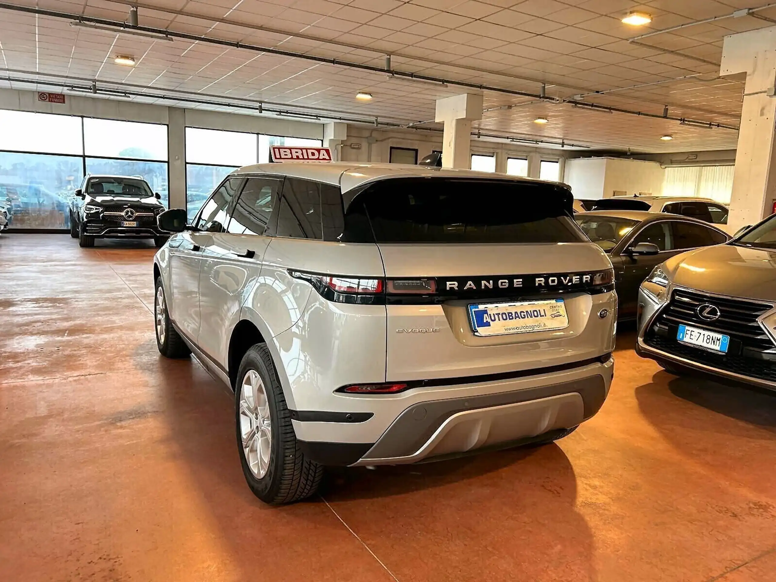 Land Rover - Range Rover Evoque