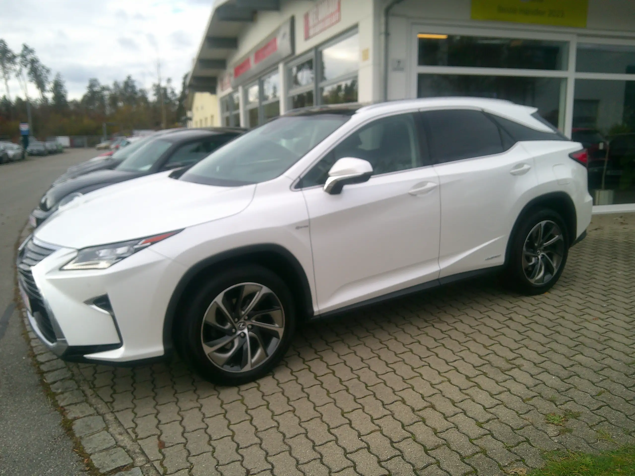 Lexus - RX 450h