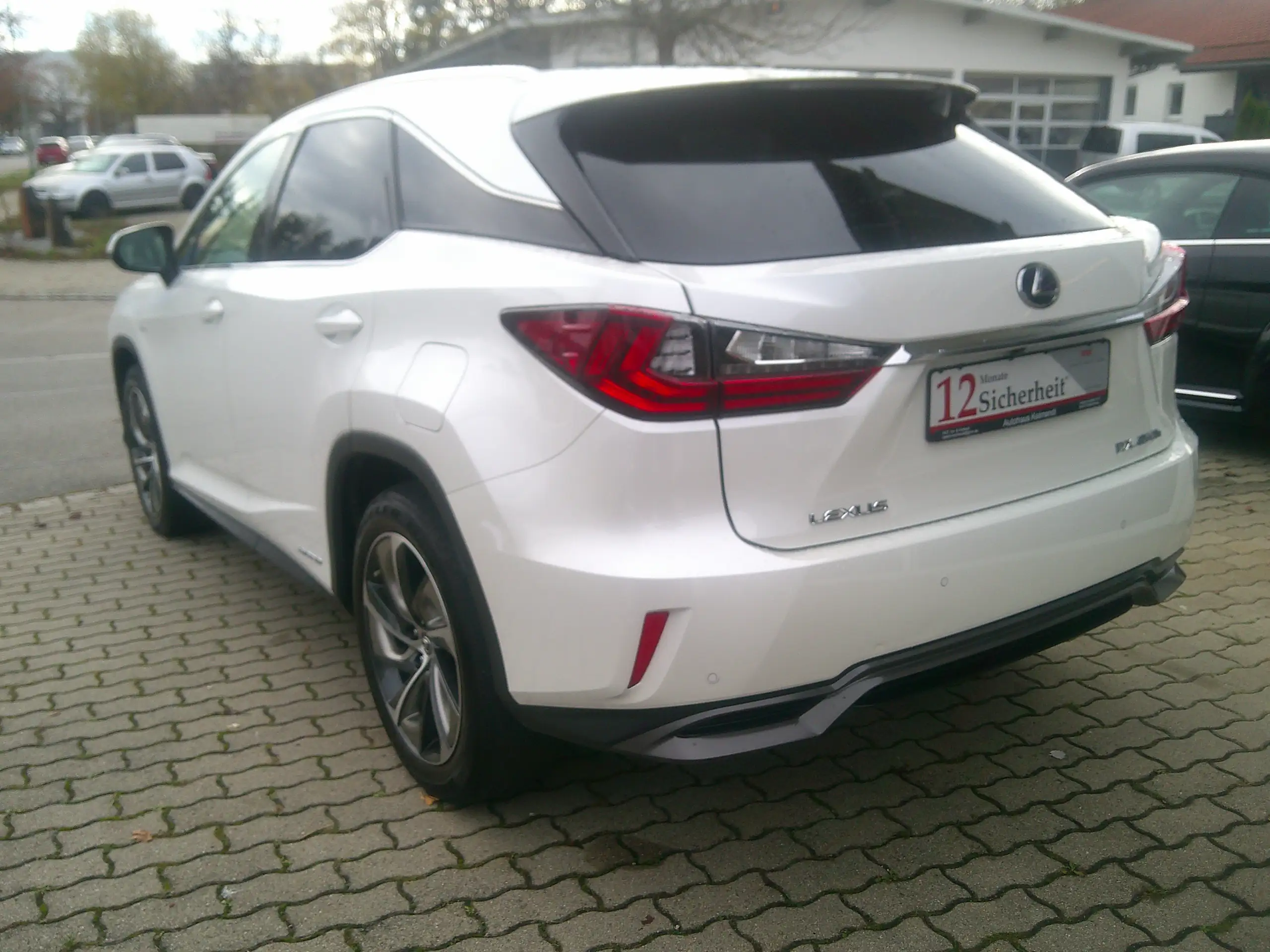 Lexus - RX 450h