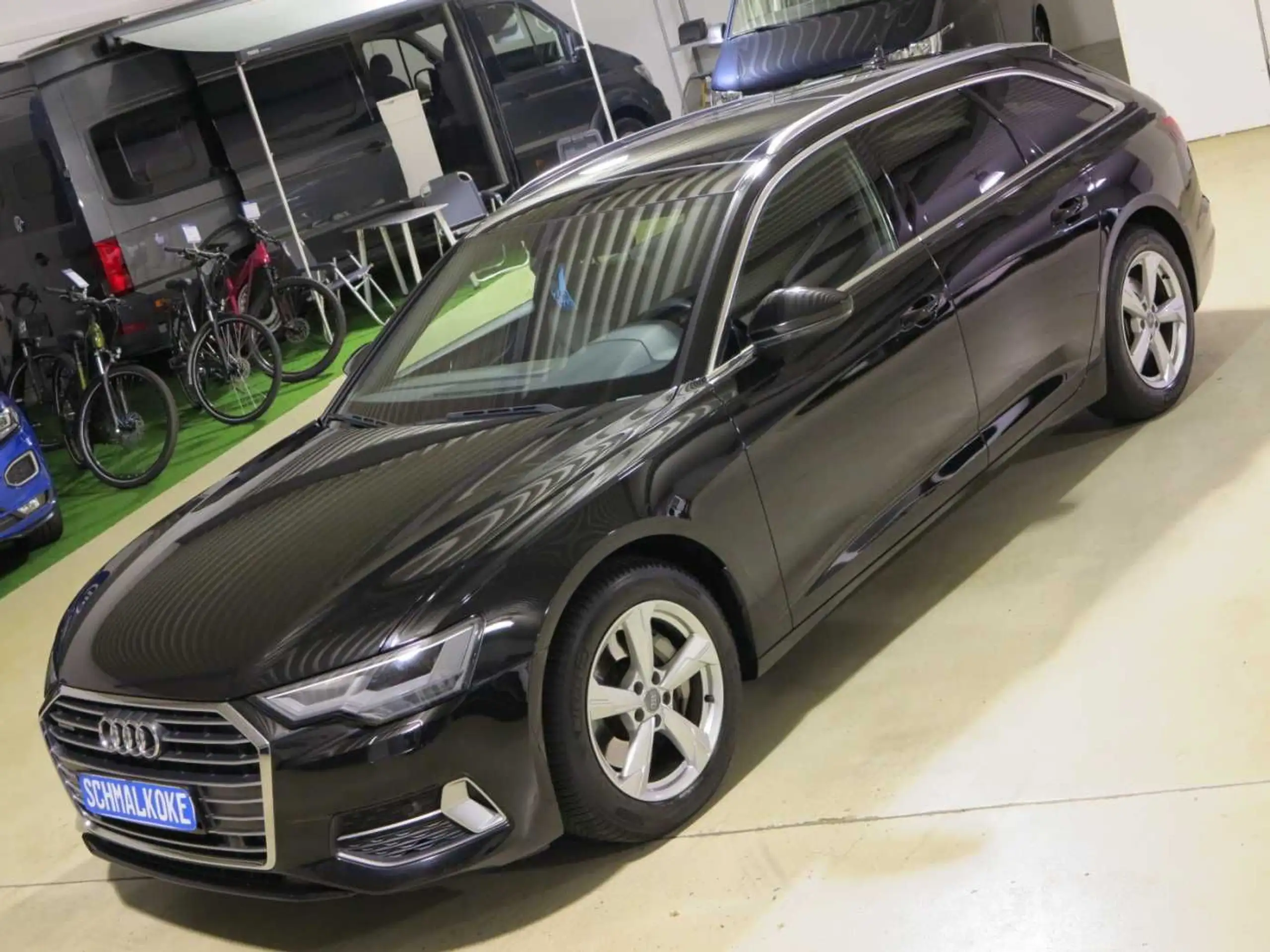 Audi - A6