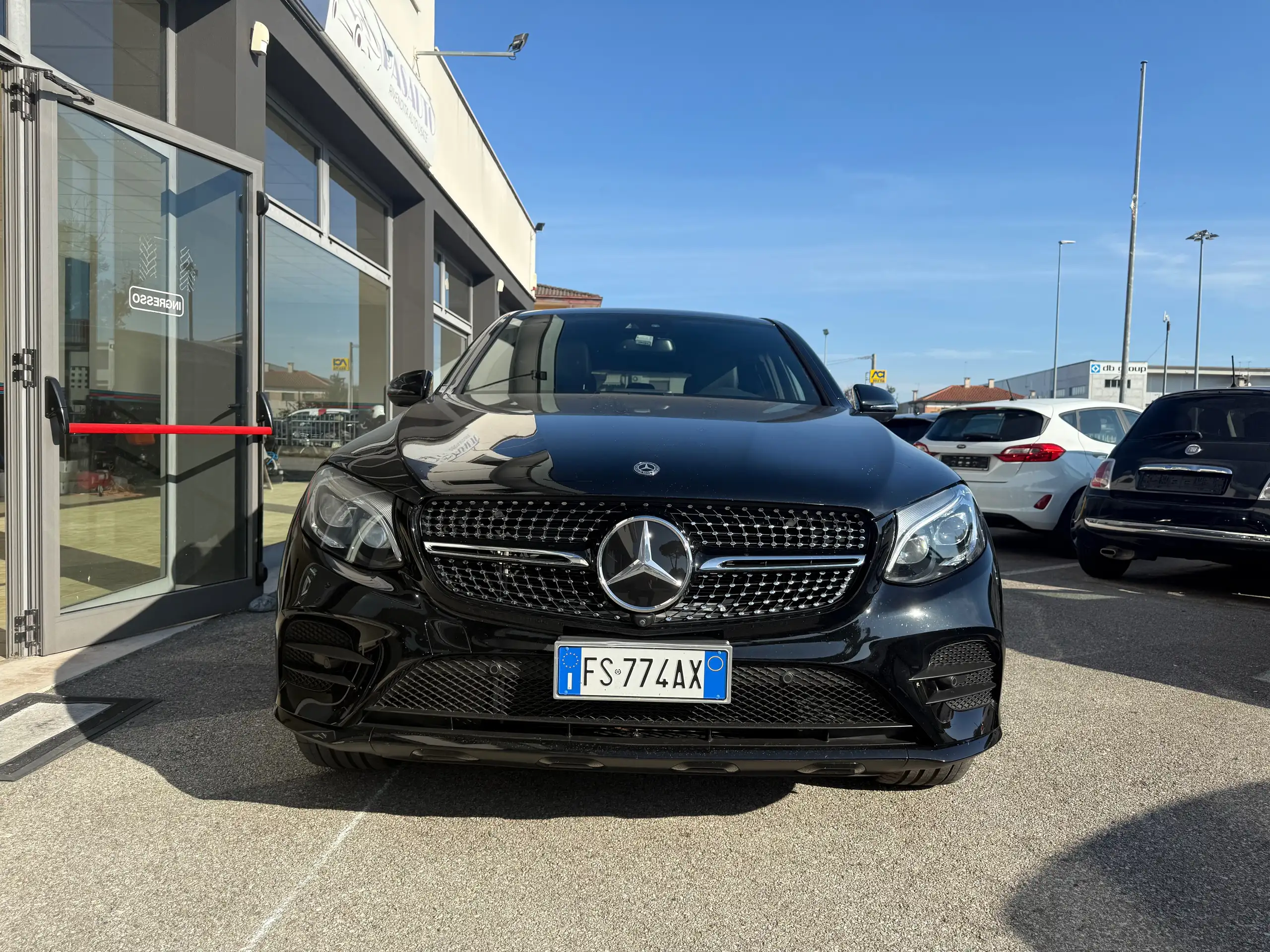 Mercedes-Benz - GLC 250