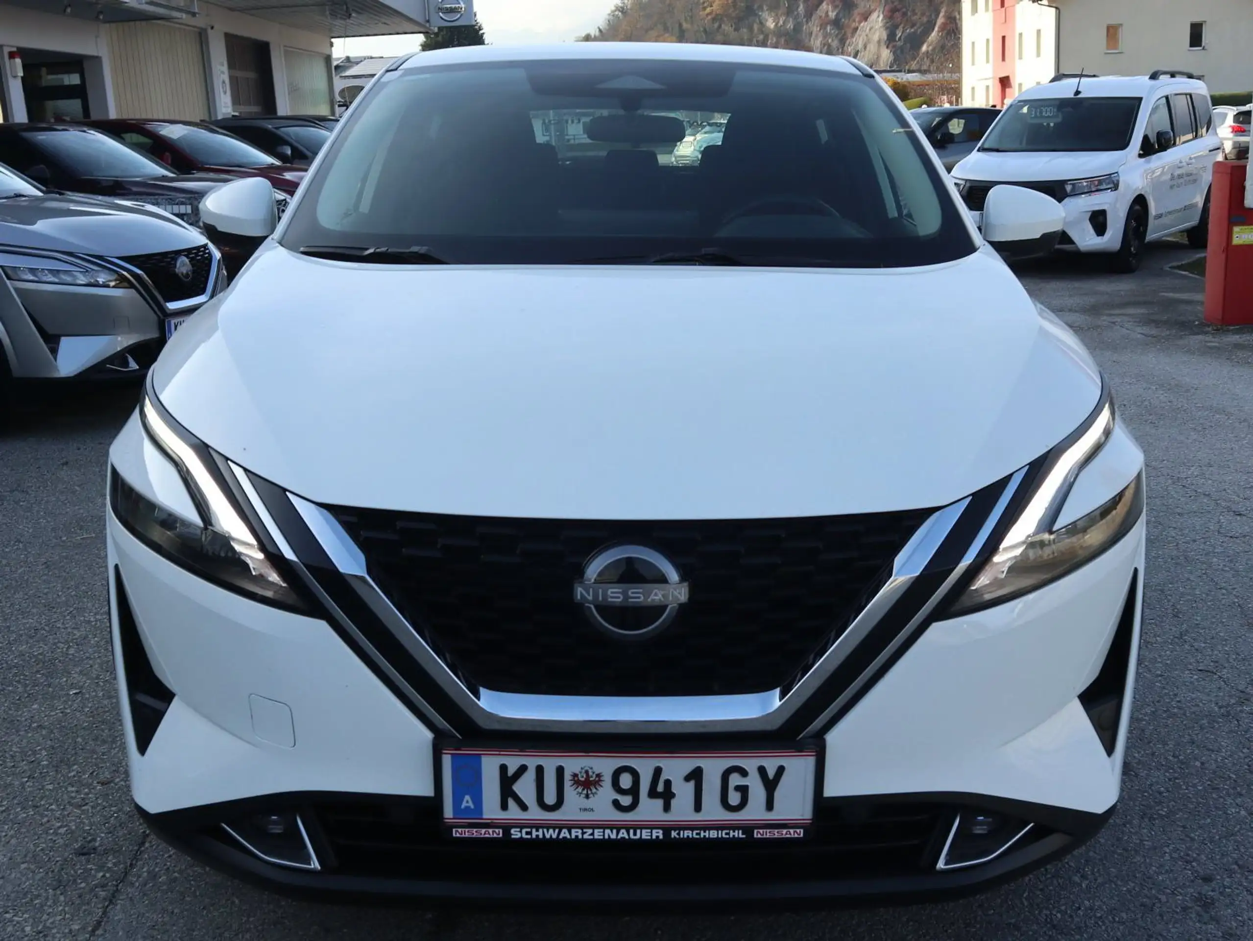 Nissan - Qashqai