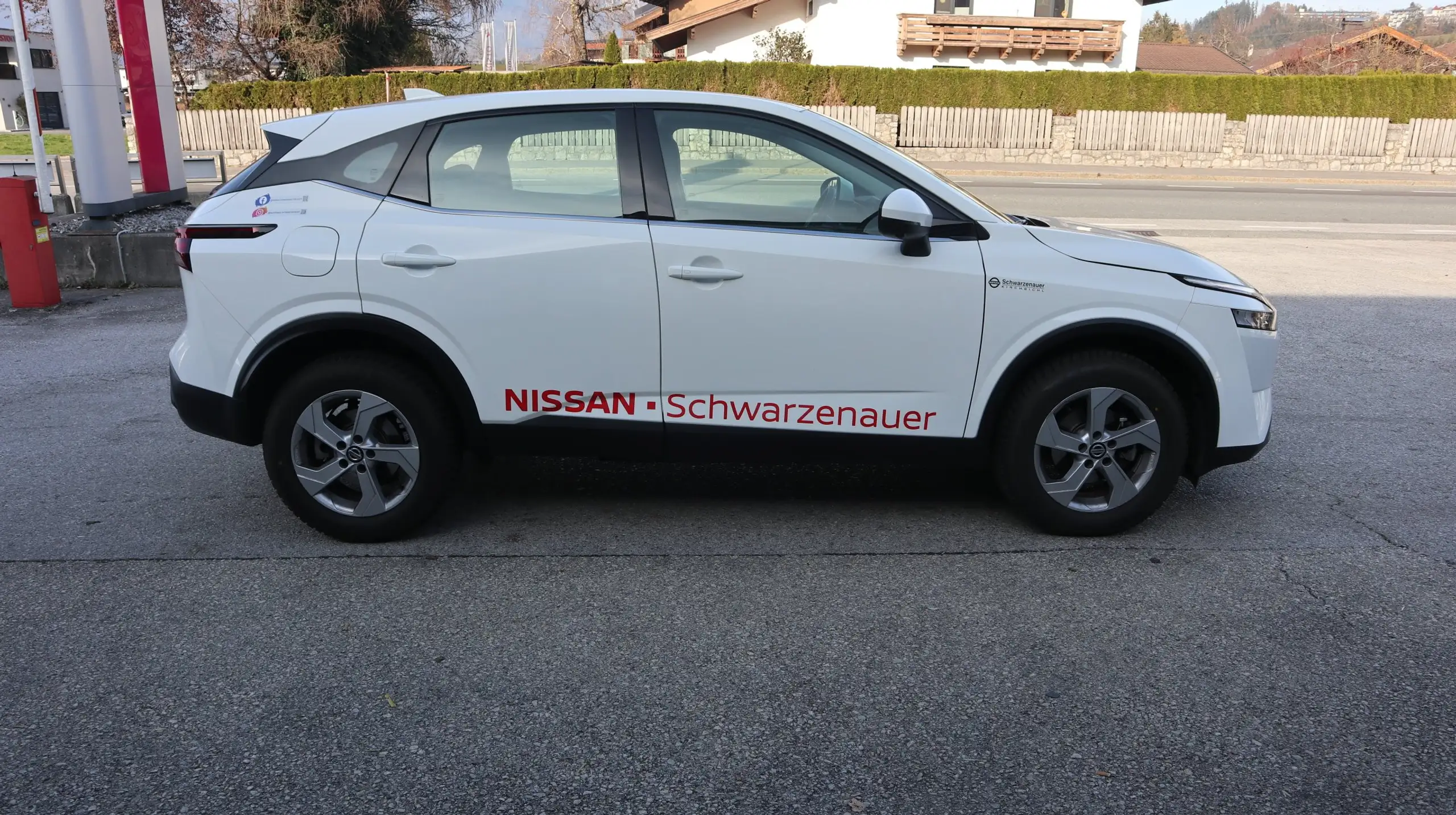 Nissan - Qashqai