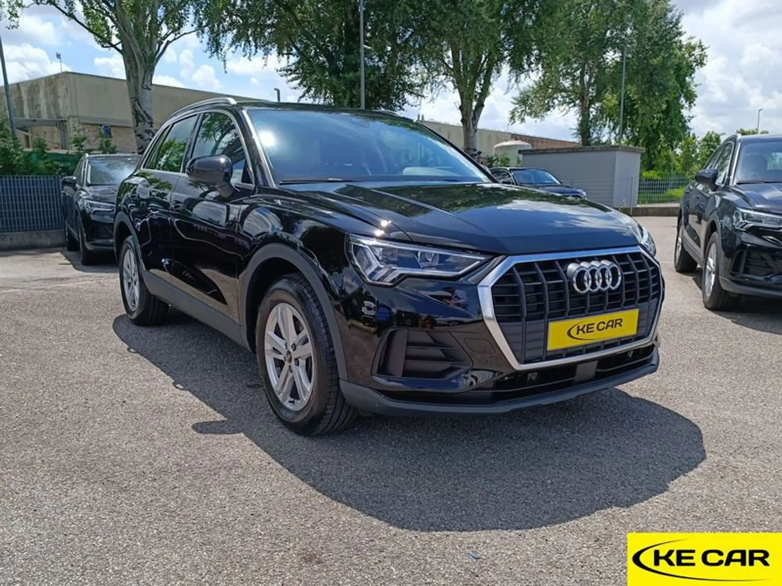 Audi - Q3